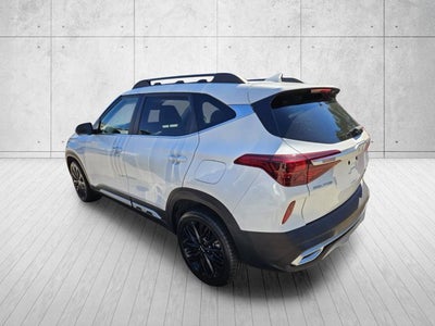 2022 Kia Seltos Nightfall