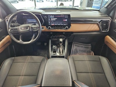 2023 GMC Canyon 4WD AT4