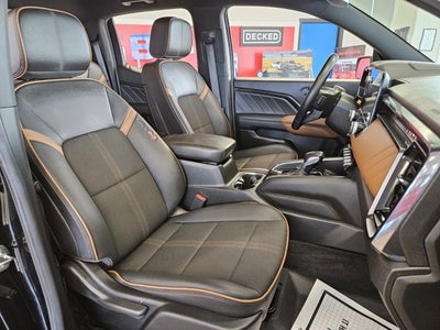 2023 GMC Canyon 4WD AT4