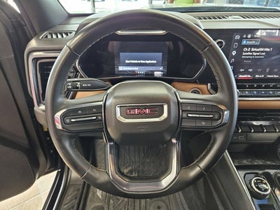 2023 GMC Canyon 4WD AT4
