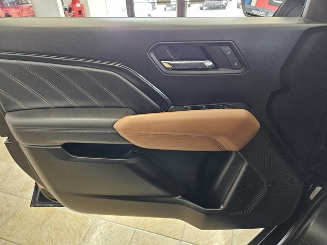 2023 GMC Canyon 4WD AT4