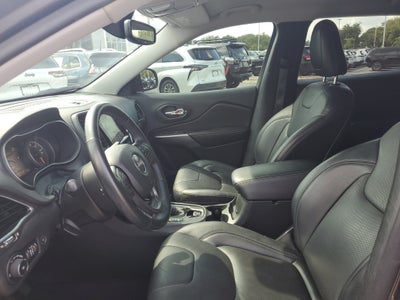 2019 Jeep Cherokee Base