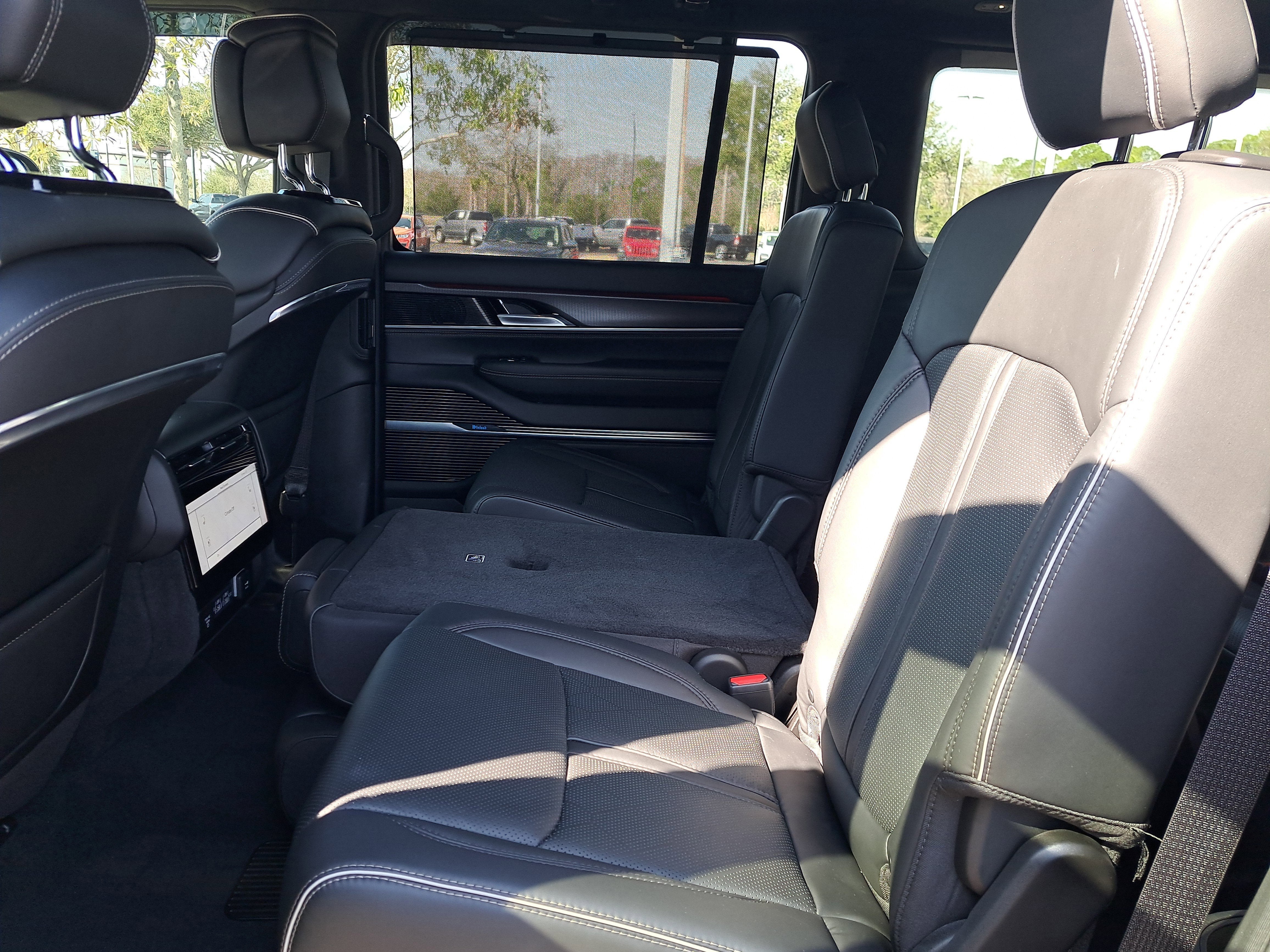 2024 Jeep Grand Wagoneer L Series II