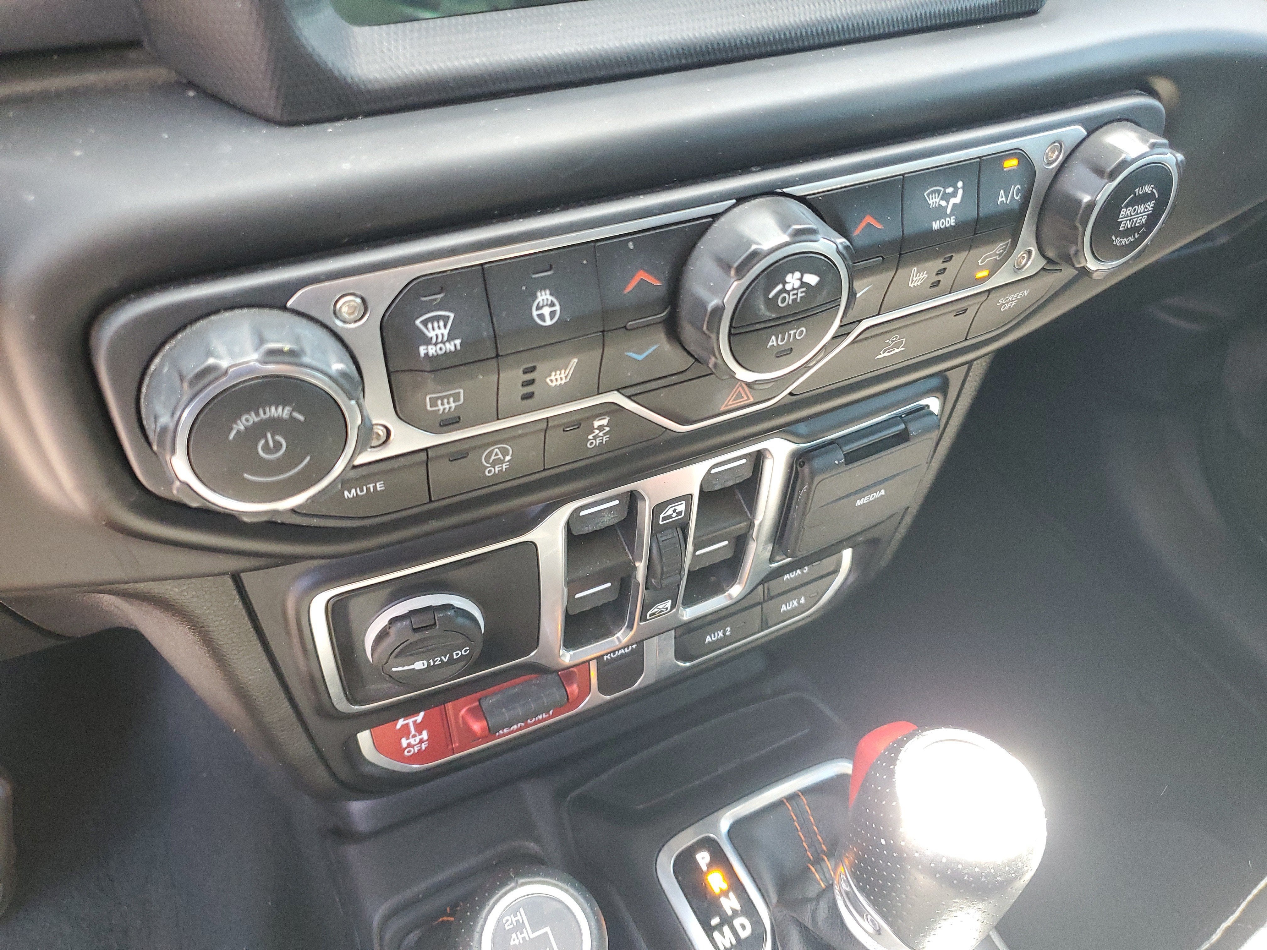 2022 Jeep Gladiator Mojave
