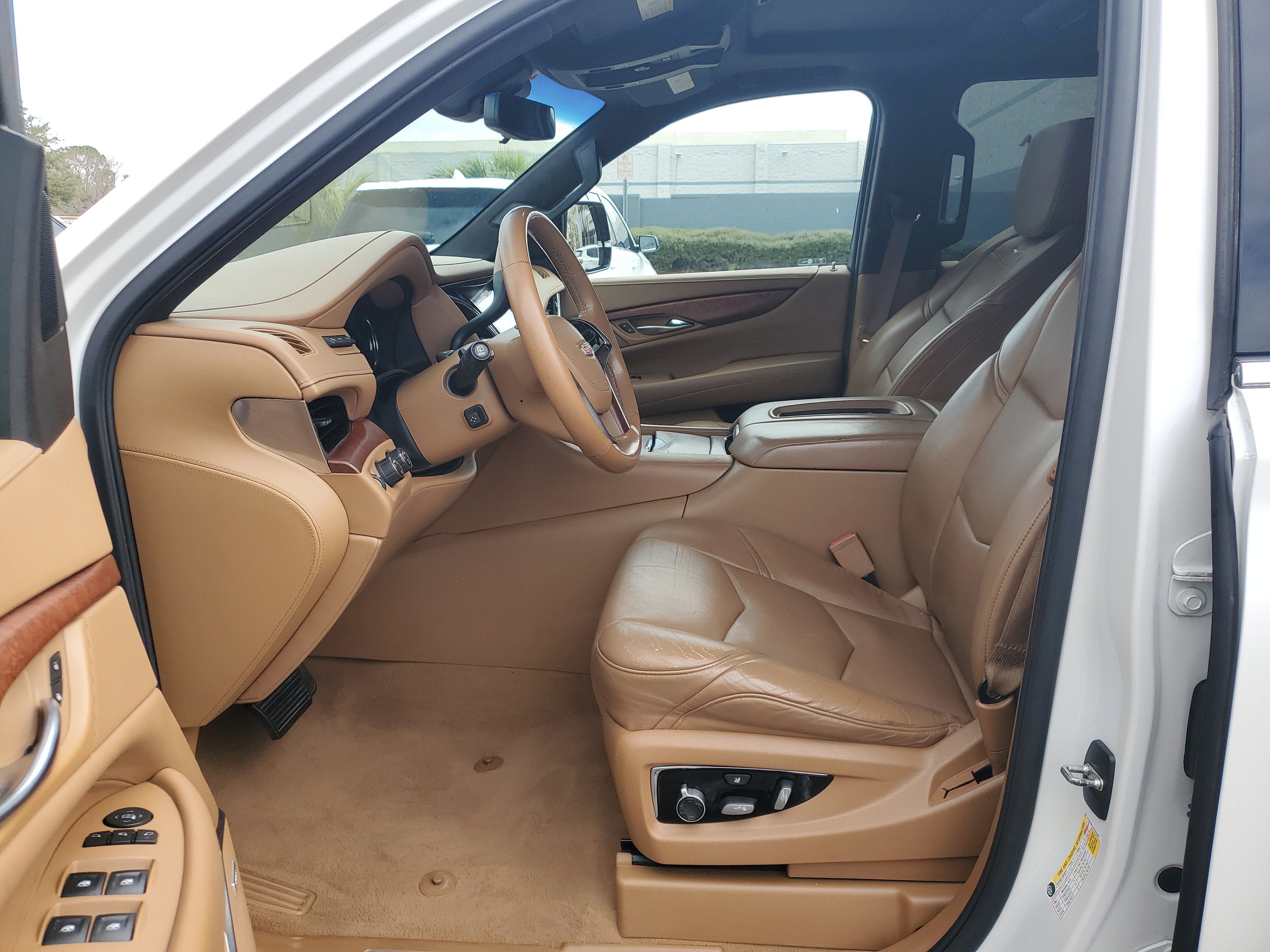 2017 Cadillac Escalade Platinum