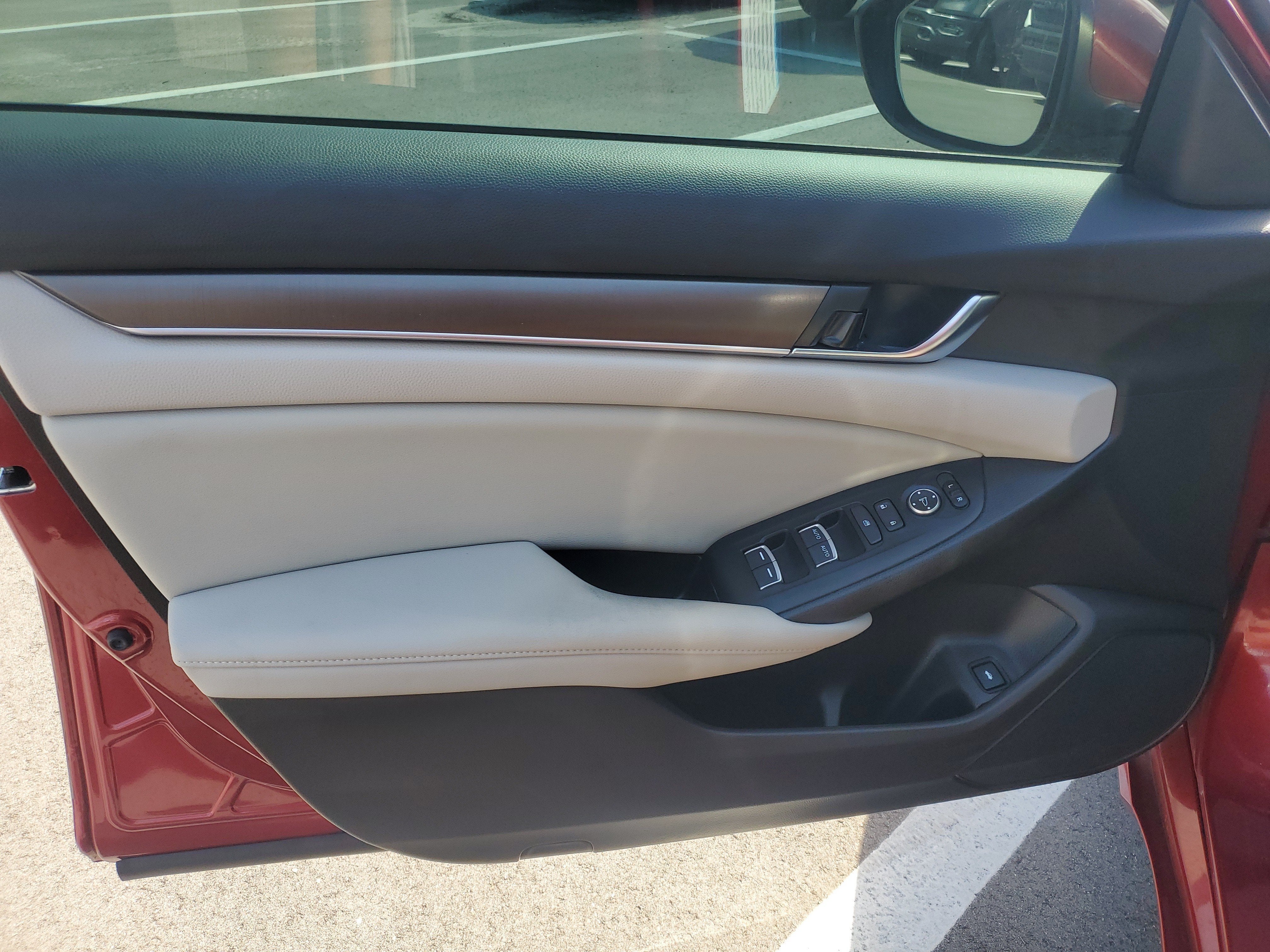 2018 Honda Accord Hybrid Base