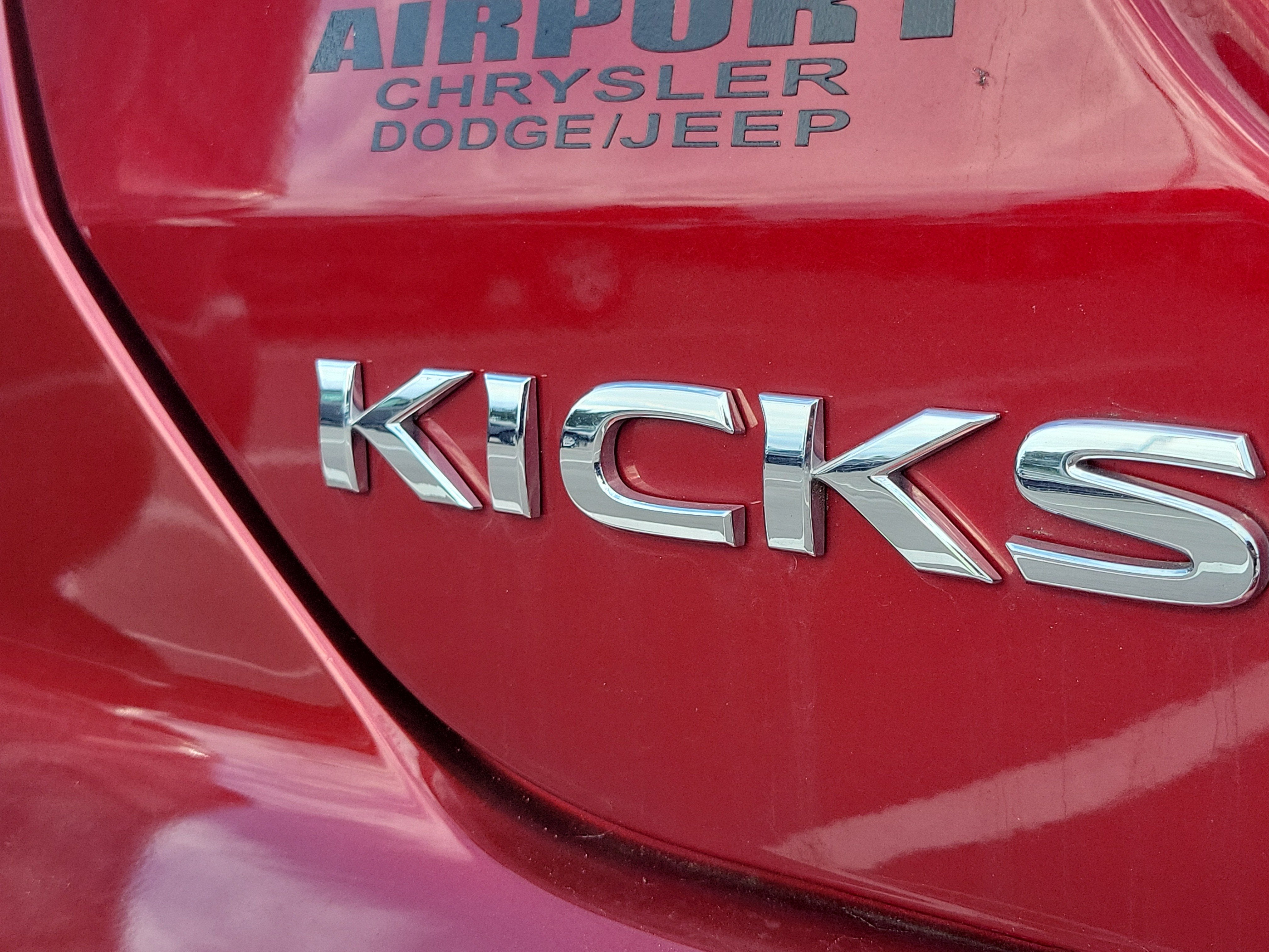 2021 Nissan Kicks SV