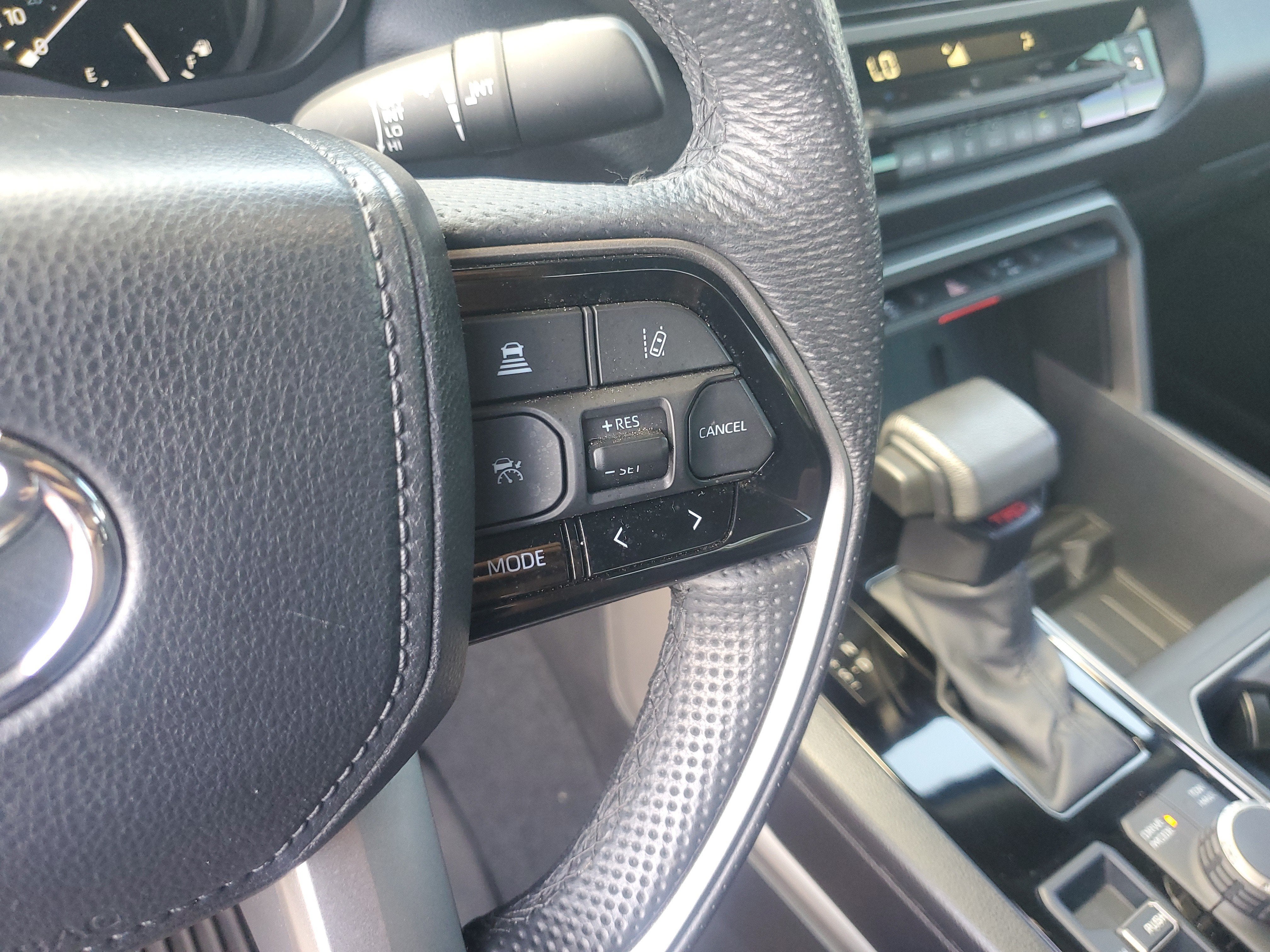 2024 Toyota Tundra 4WD SR5