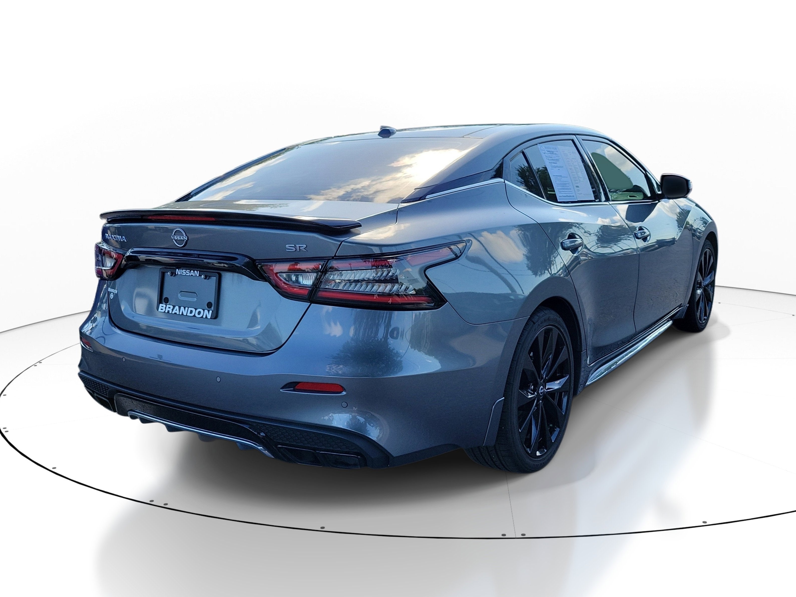 2023 Nissan Maxima SR