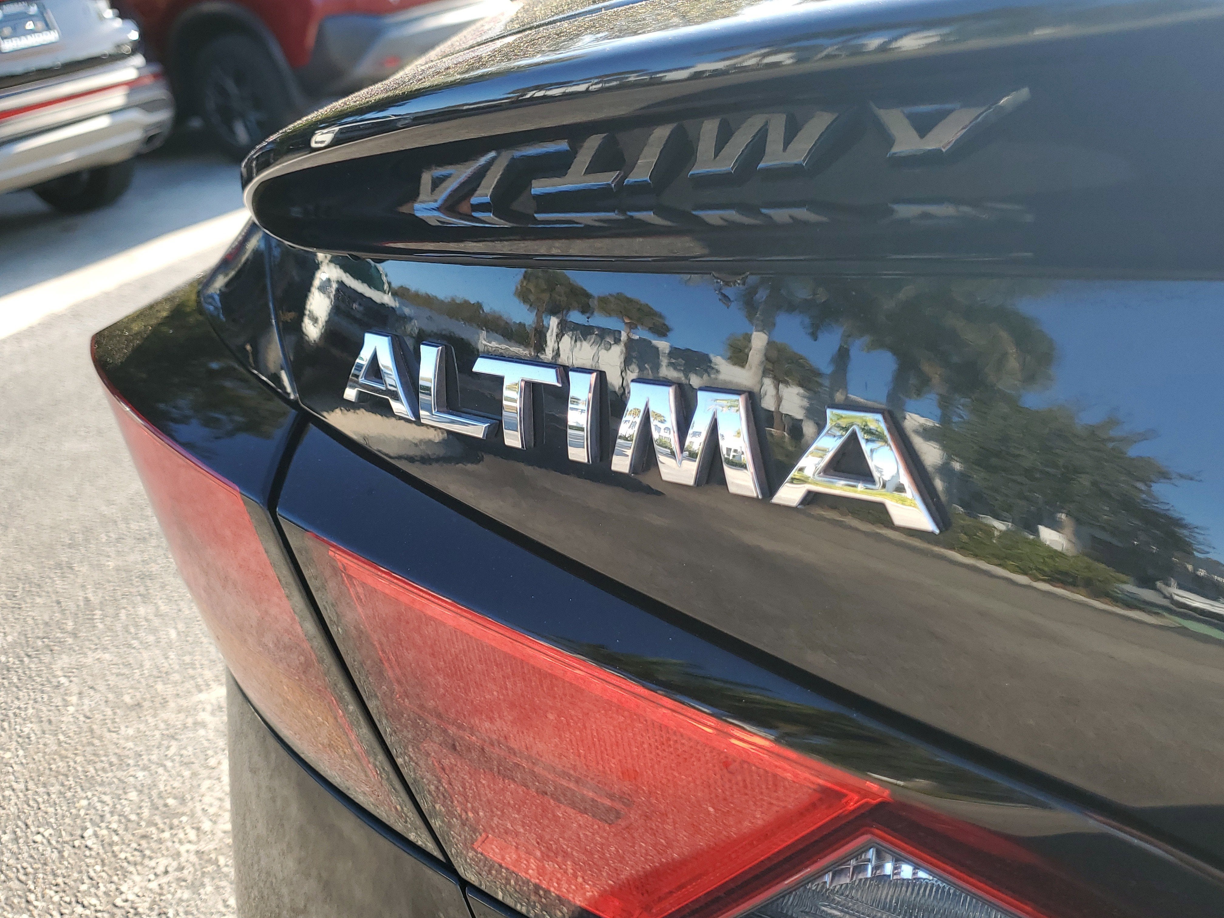 2020 Nissan Altima 2.5 SR