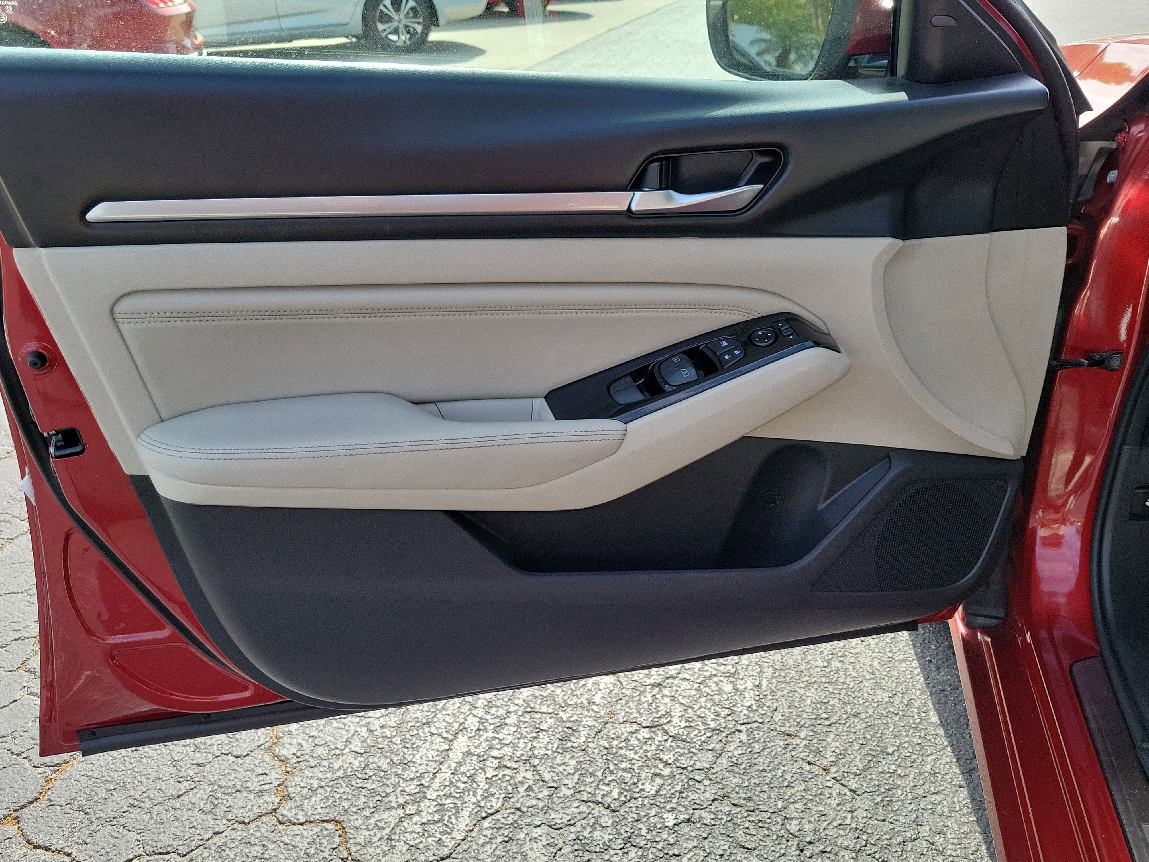 2022 Nissan Altima 2.5 SL