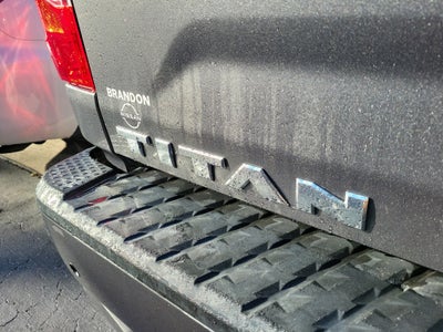 2023 Nissan Titan SV