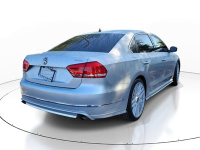 2015 Volkswagen Passat 3.6L V6 SEL Premium