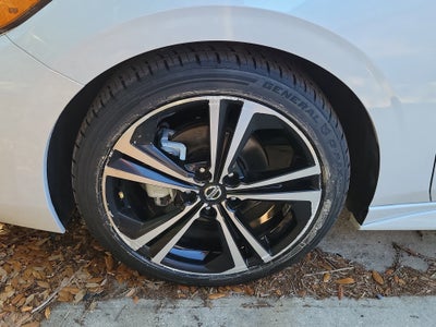 2021 Nissan Sentra SR