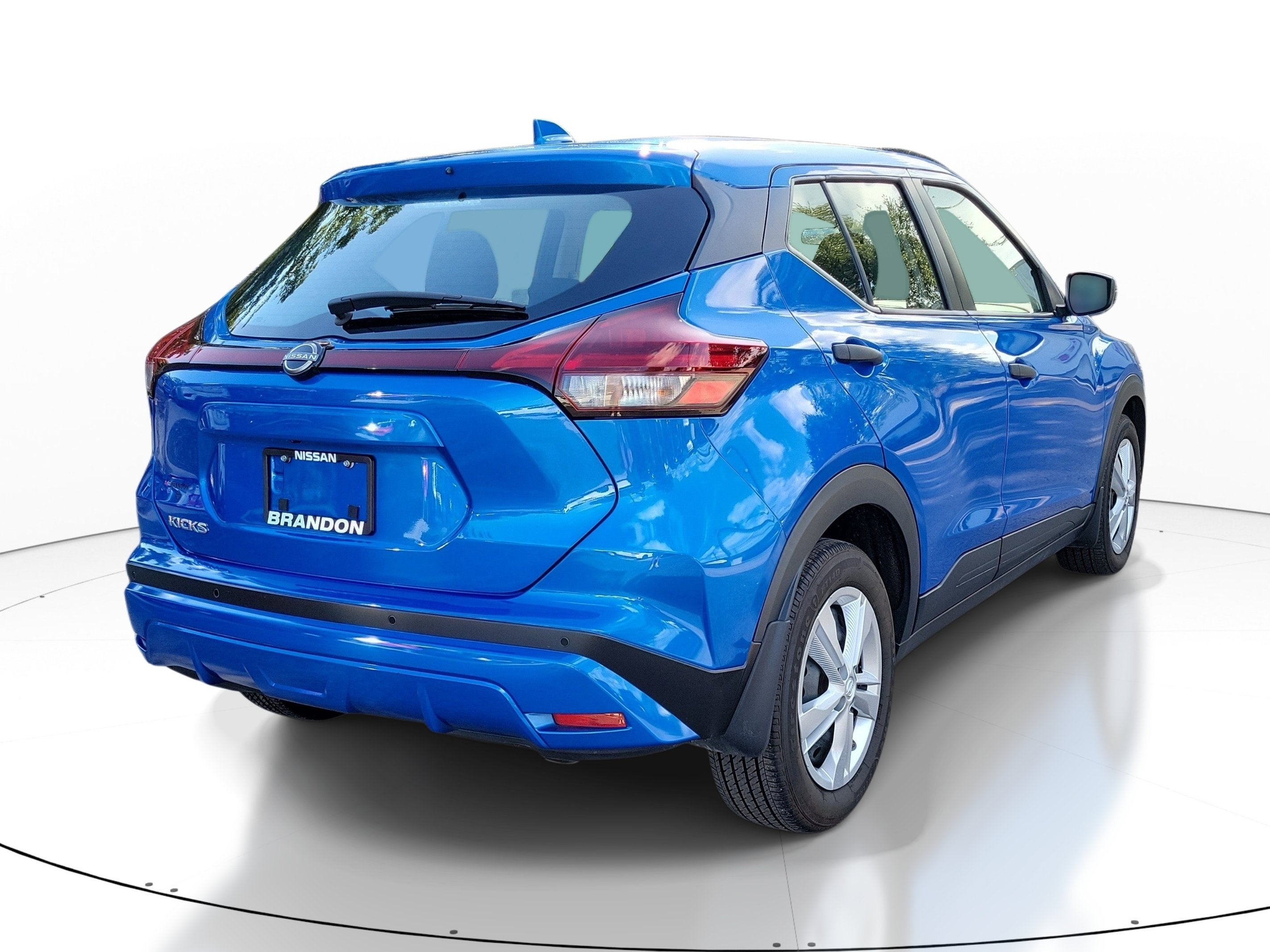 2024 Nissan Kicks S
