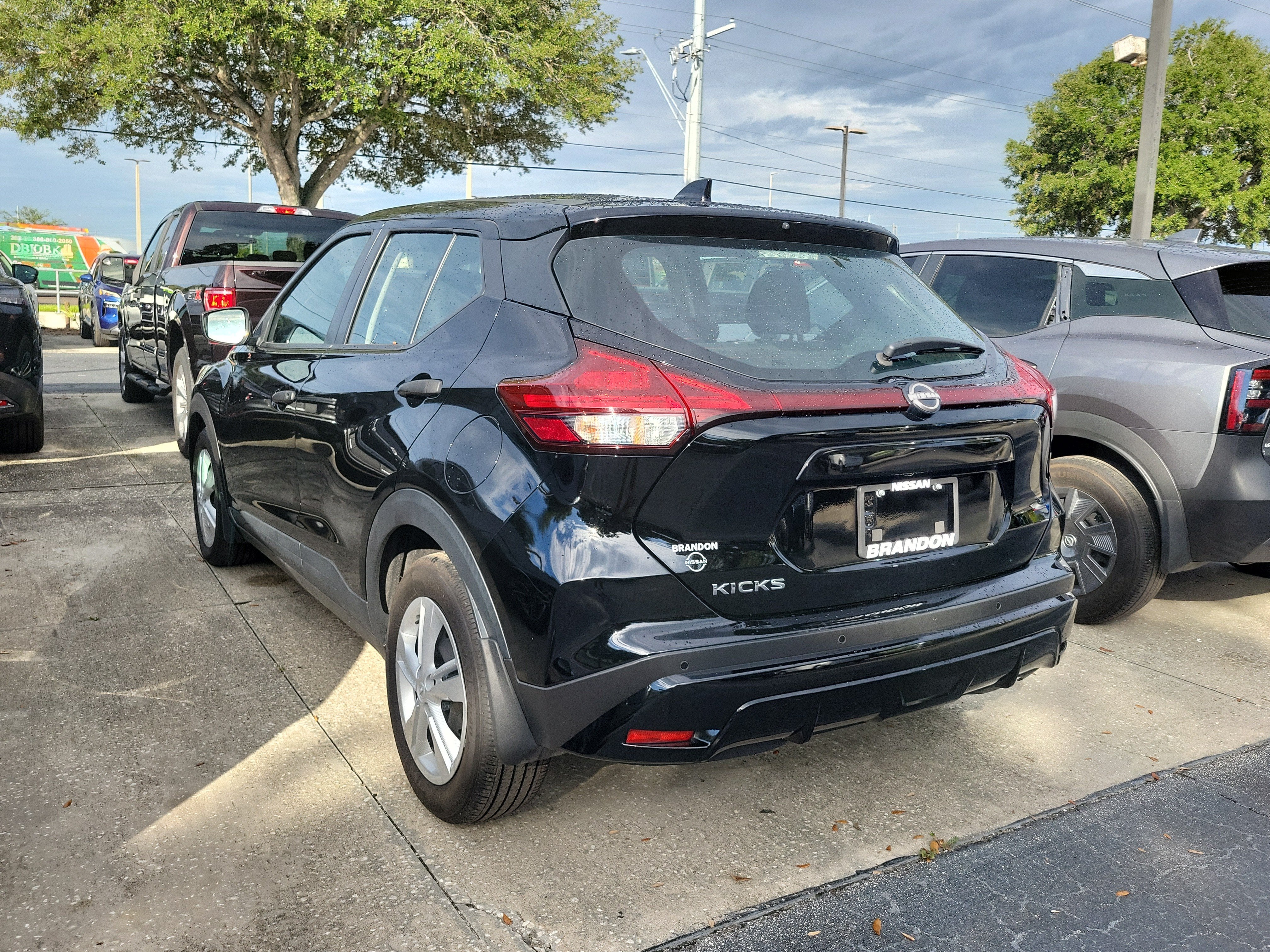 2024 Nissan Kicks S