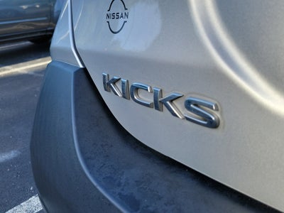 2019 Nissan Kicks S