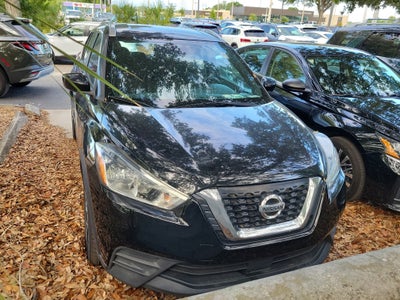 2020 Nissan Kicks SV