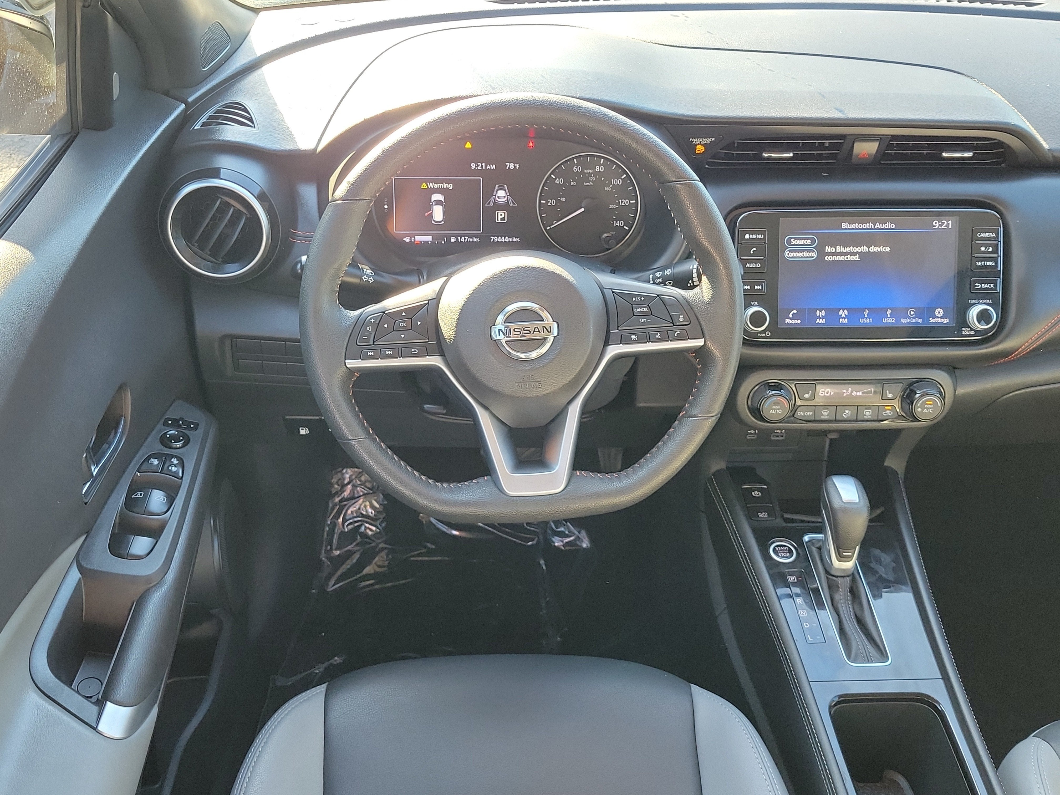 2021 Nissan Kicks SR