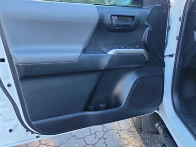 2022 Toyota Tacoma 2WD SR5