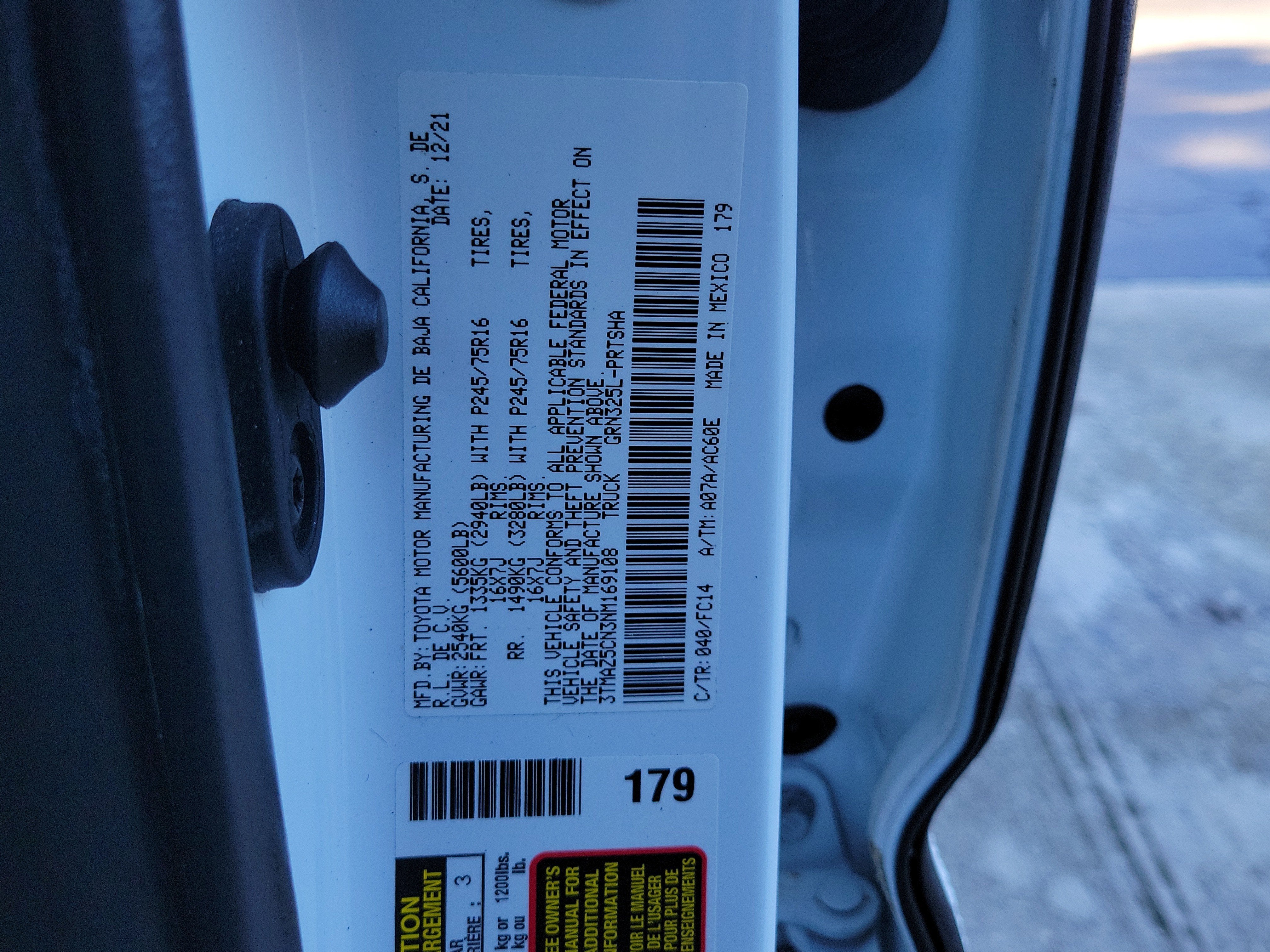 2022 Toyota Tacoma 2WD SR5