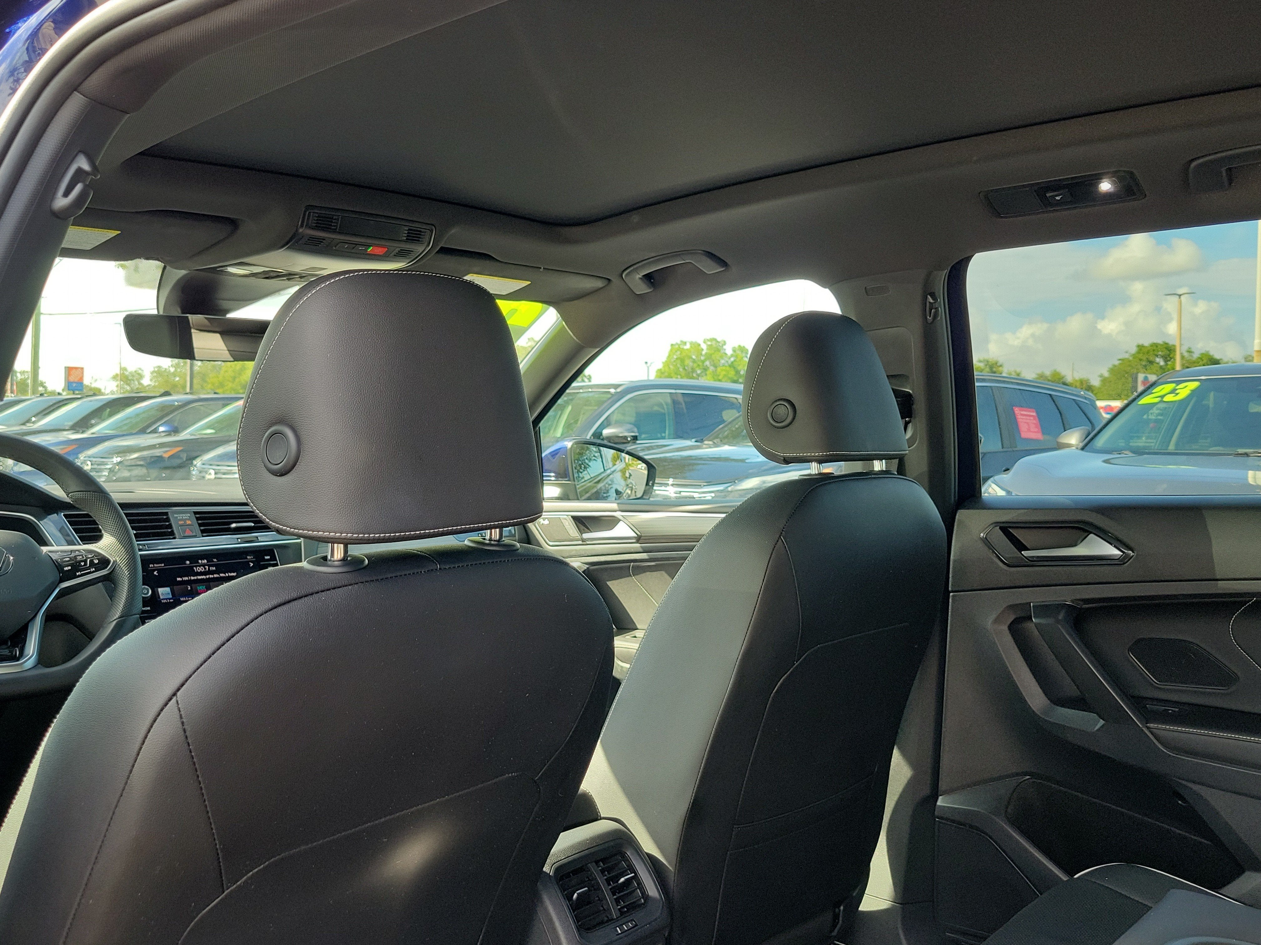 2022 Volkswagen Tiguan SEL R-Line