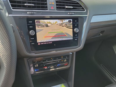 2022 Volkswagen Tiguan SEL R-Line