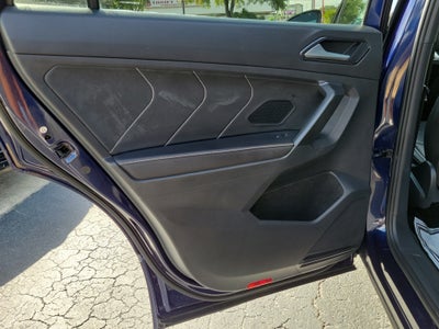 2022 Volkswagen Tiguan SEL R-Line