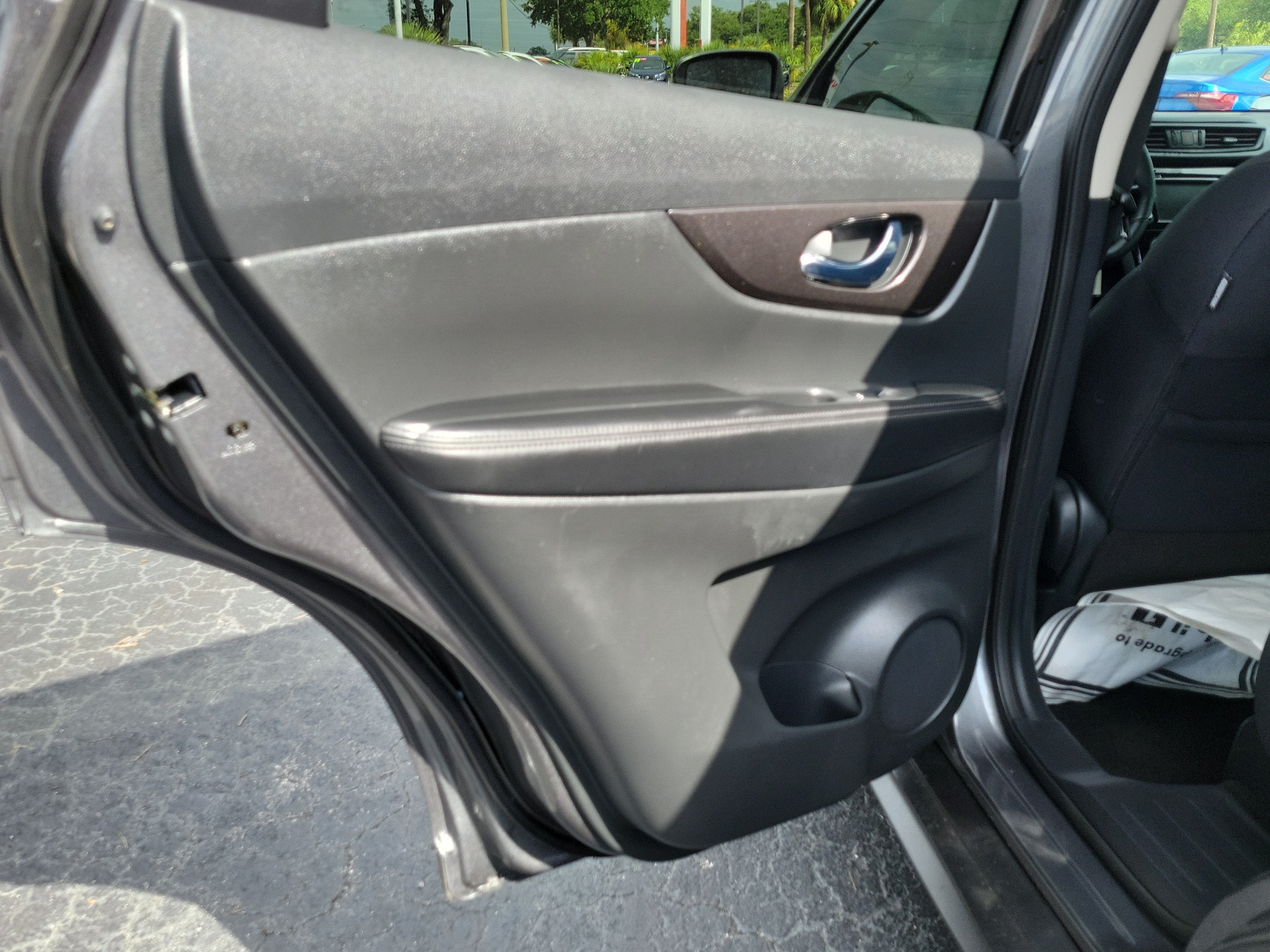 2019 Nissan Rogue S
