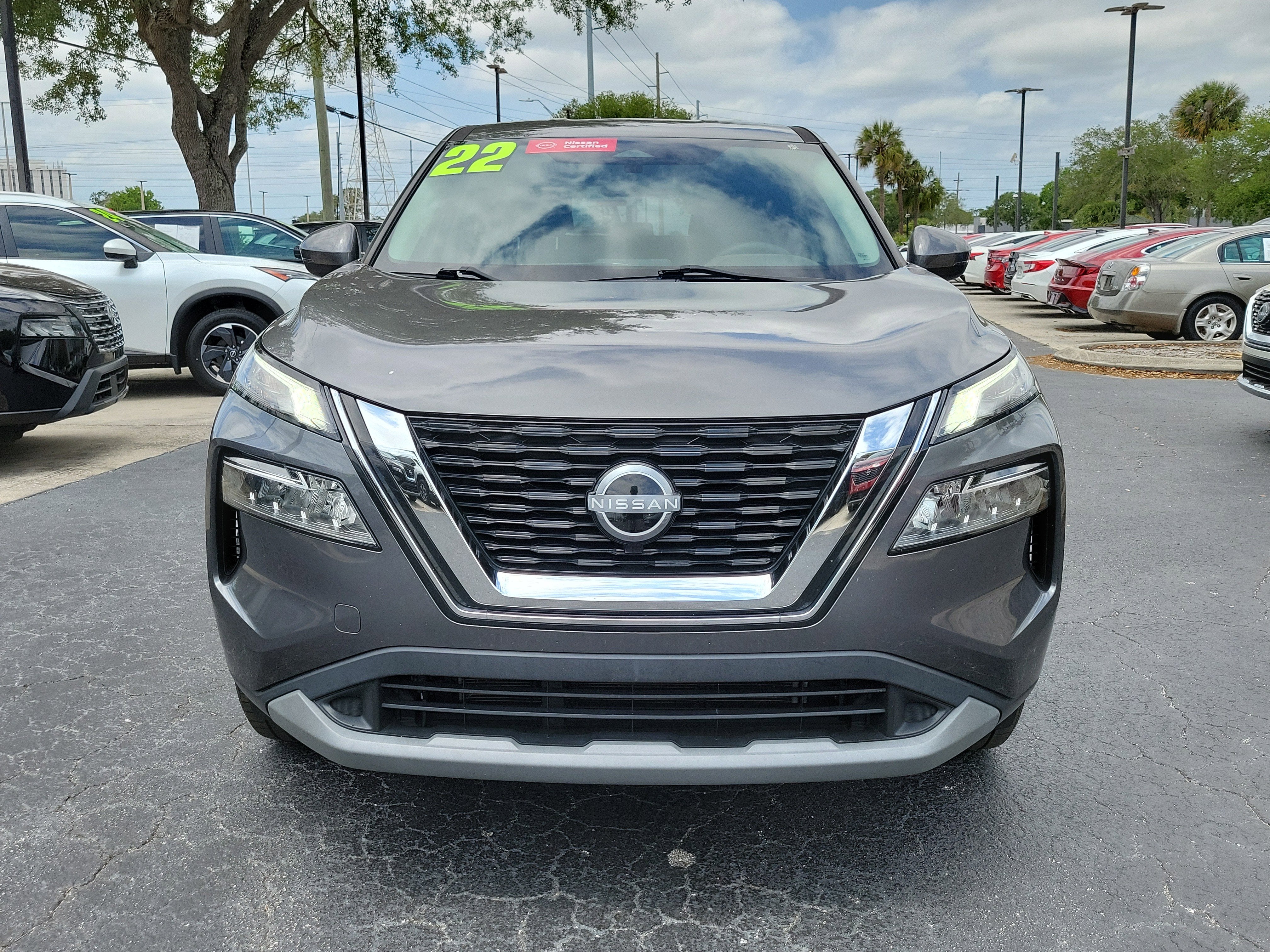 2022 Nissan Rogue SV