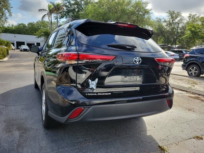 2023 Toyota Highlander L