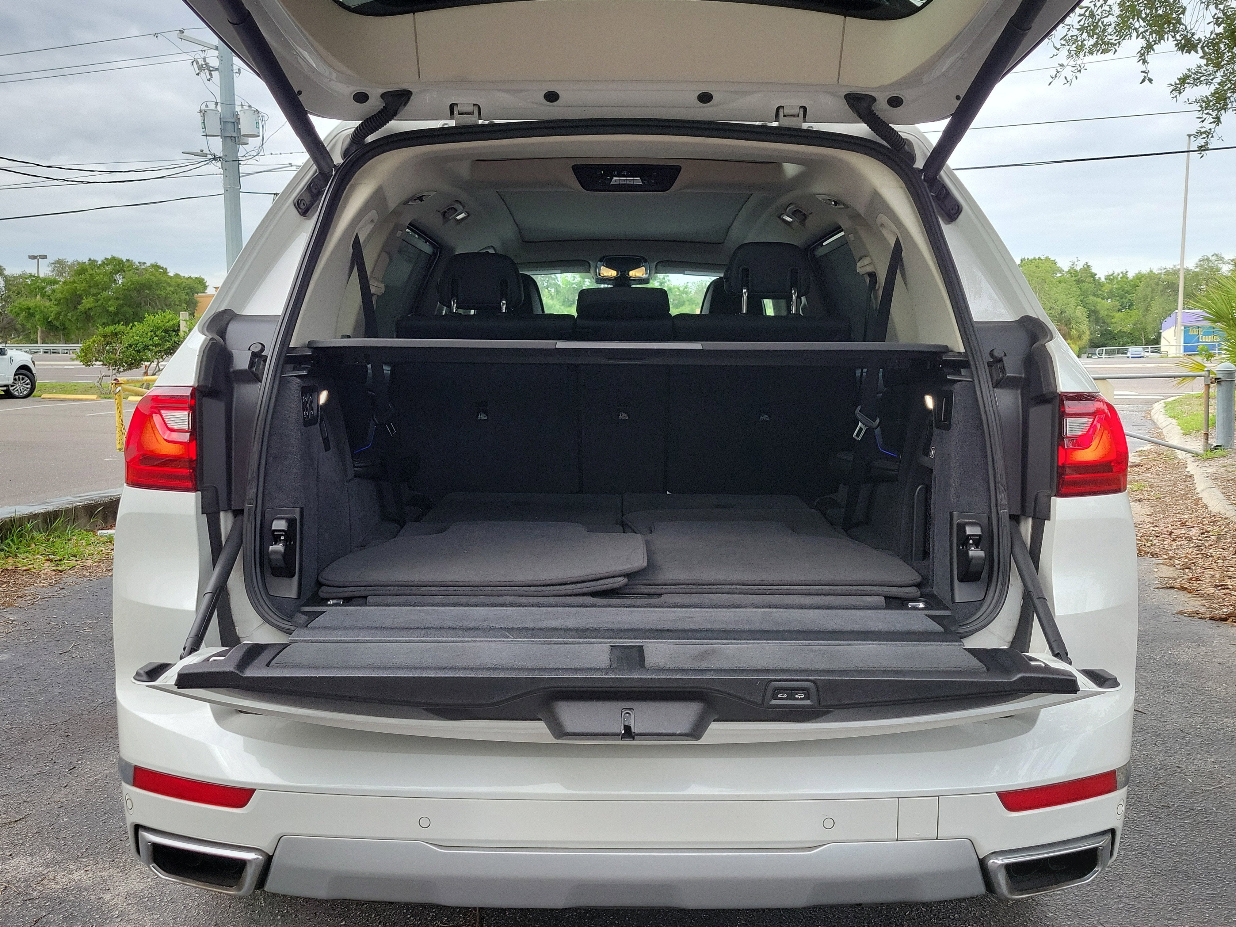 2019 BMW X7 xDrive50i