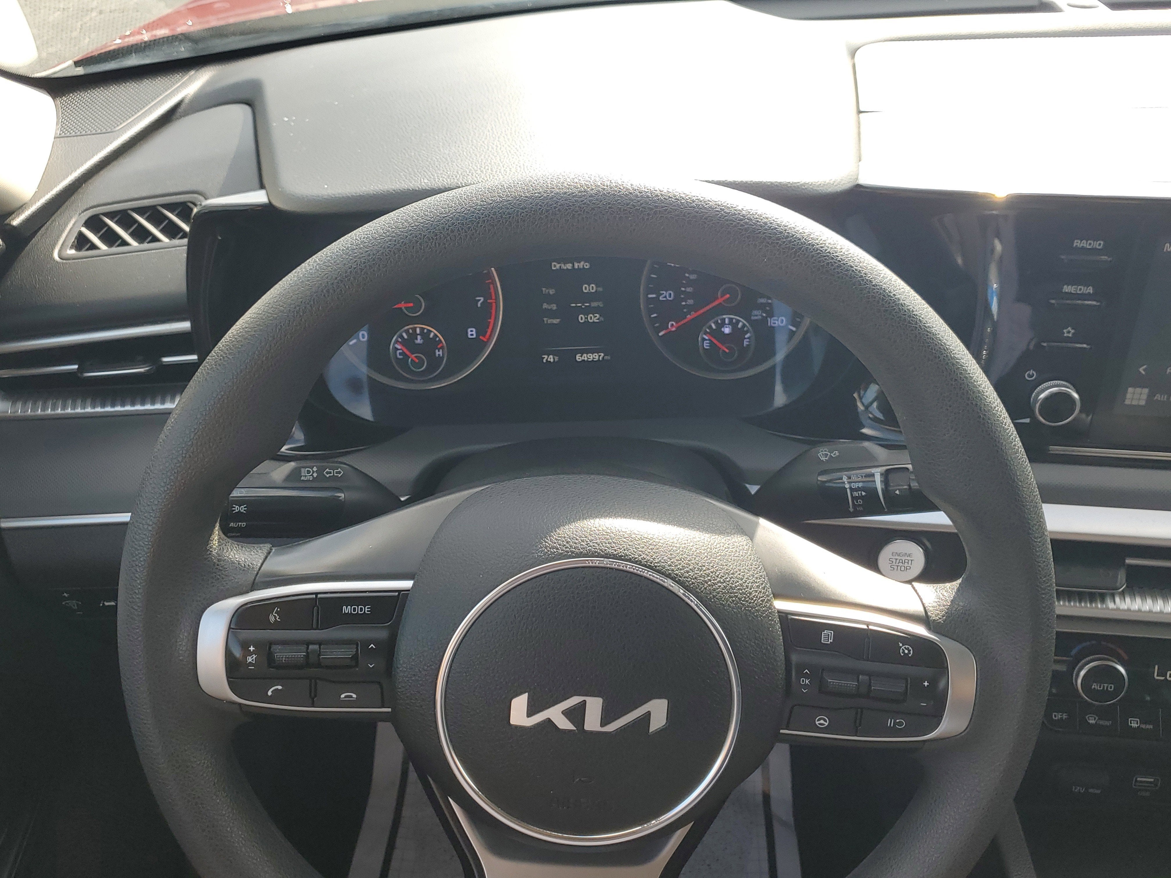 2022 Kia K5 LXS