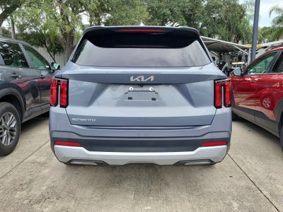 2024 Kia Sorento LX