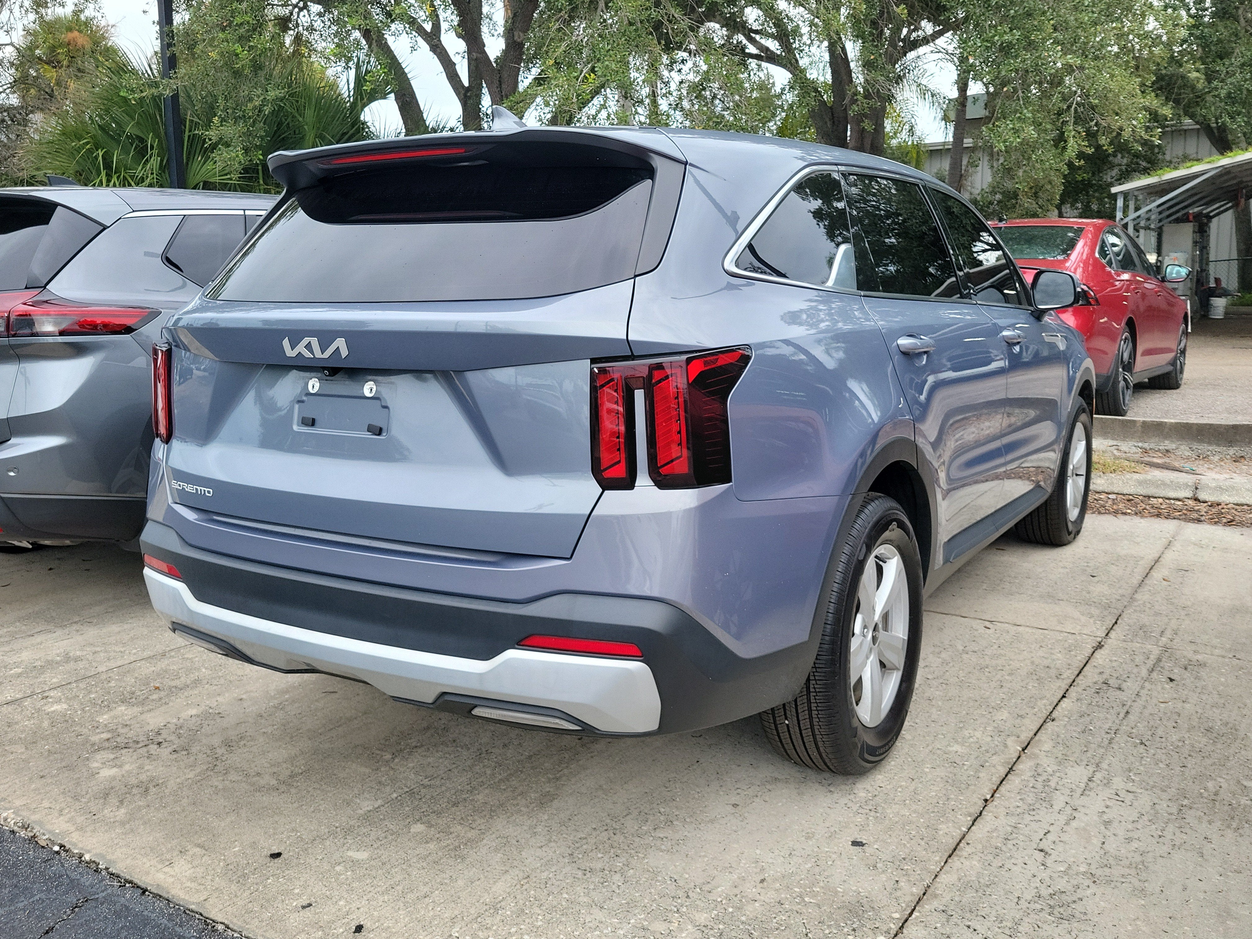 2024 Kia Sorento LX
