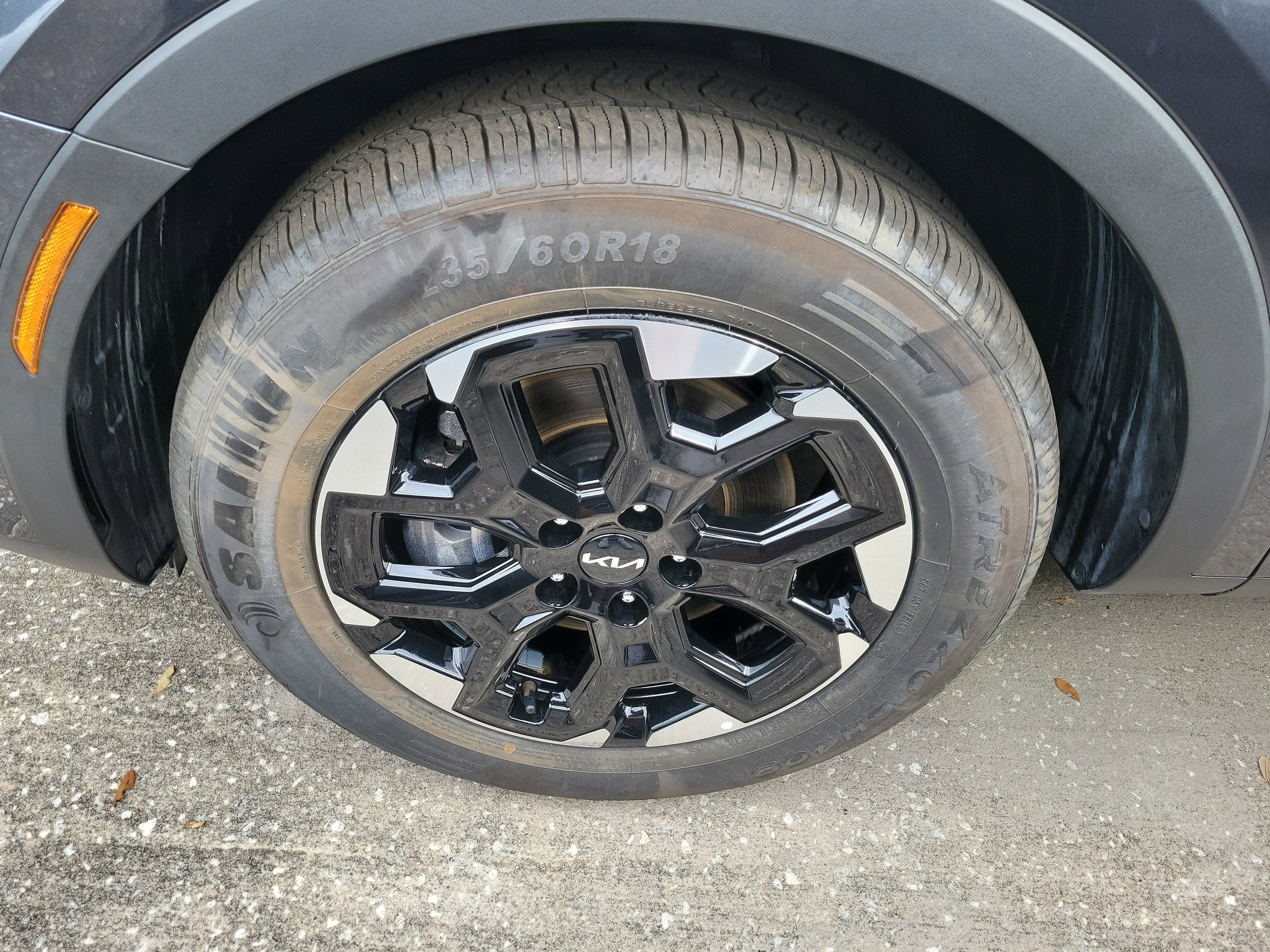 2024 Kia Sorento S
