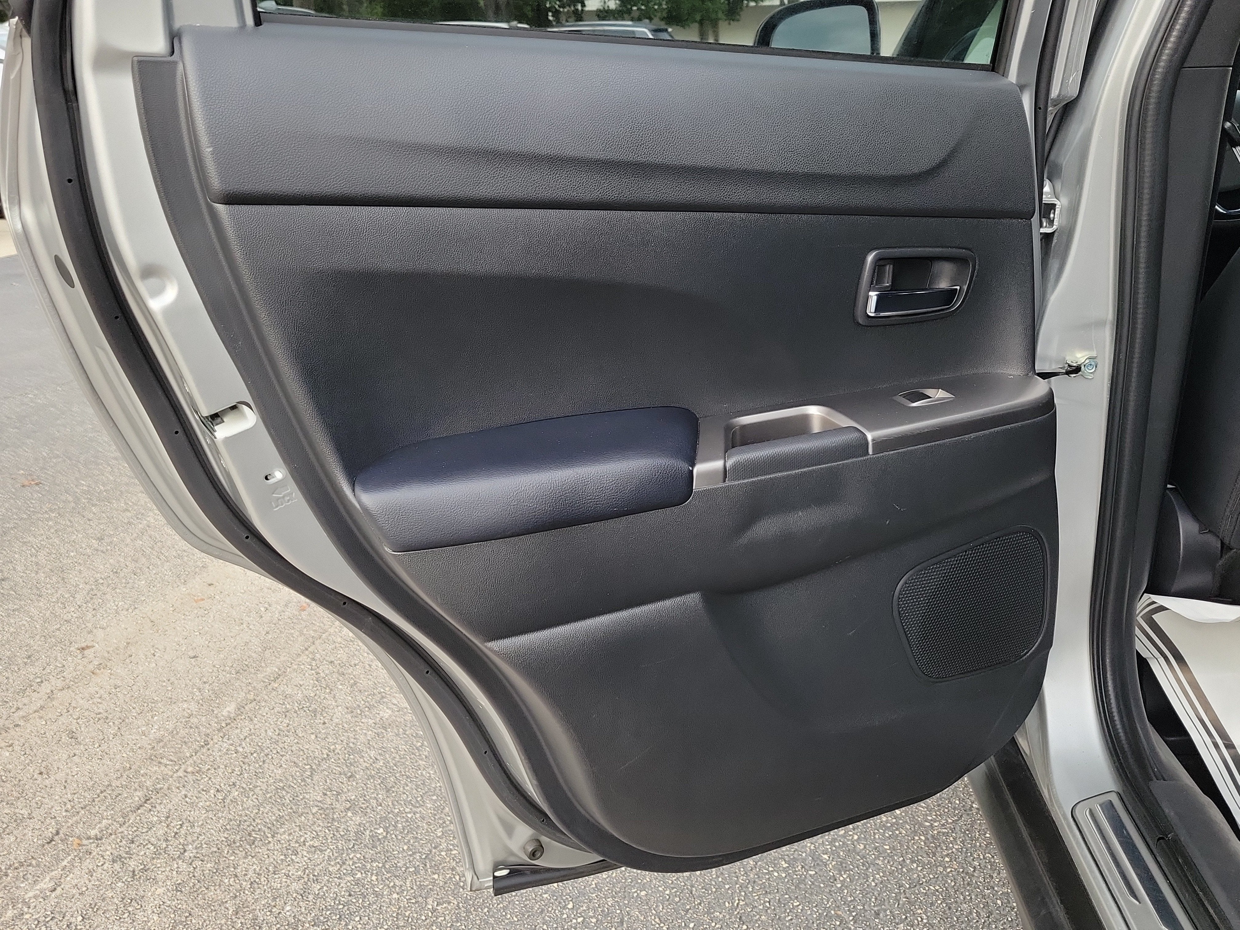2024 Mitsubishi Outlander Sport SEL