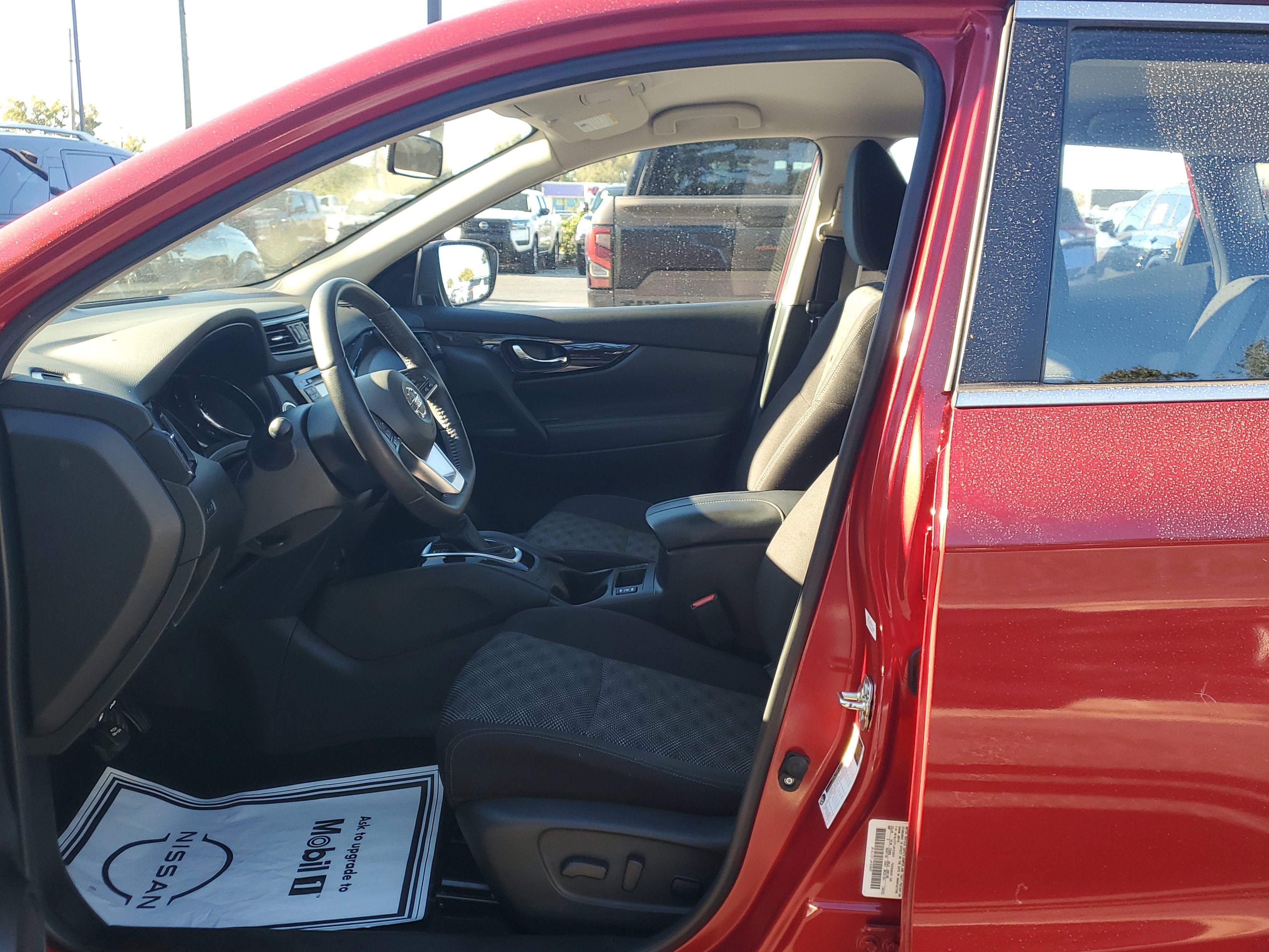 2018 Nissan Rogue Sport SV