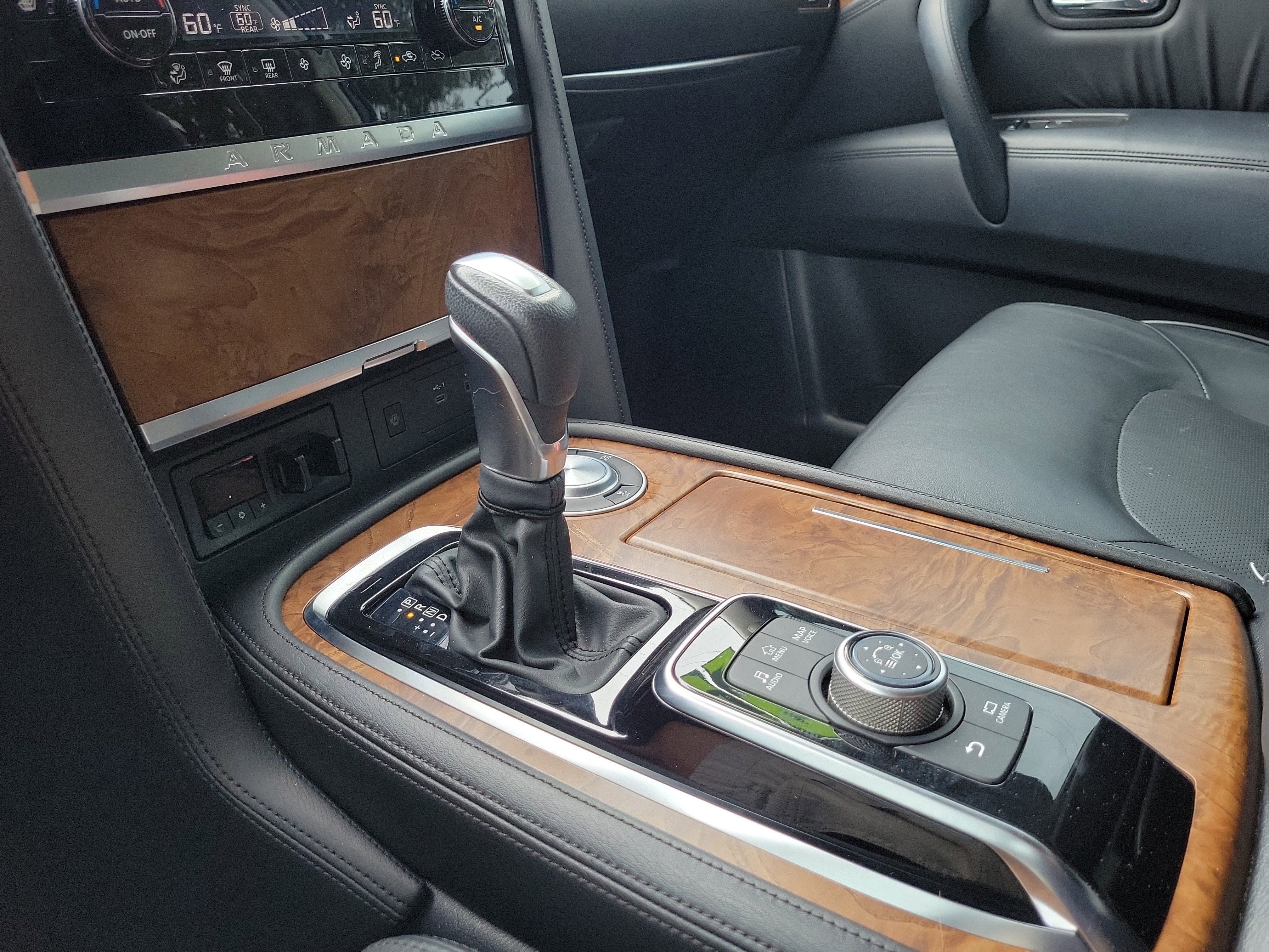 2023 Nissan Armada SL