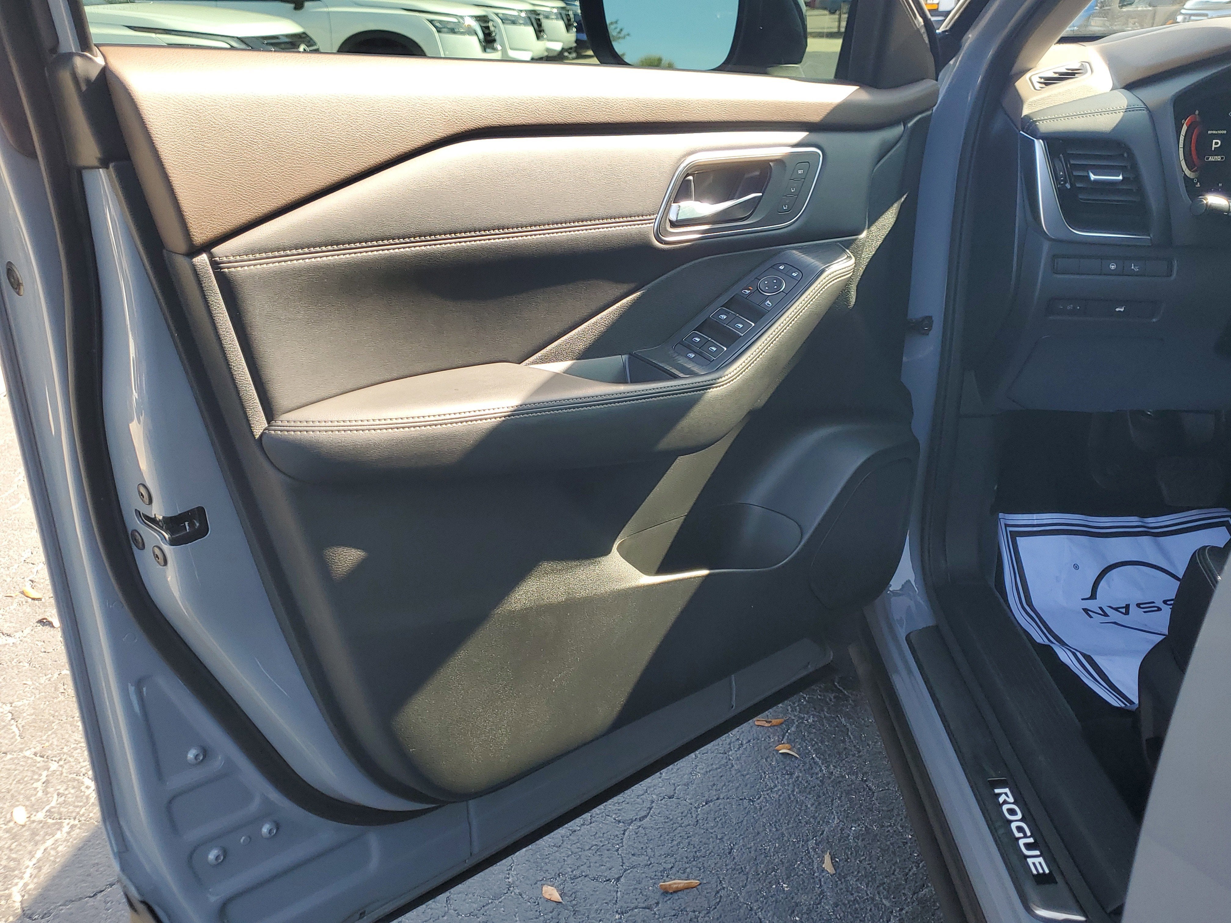 2022 Nissan Rogue Platinum