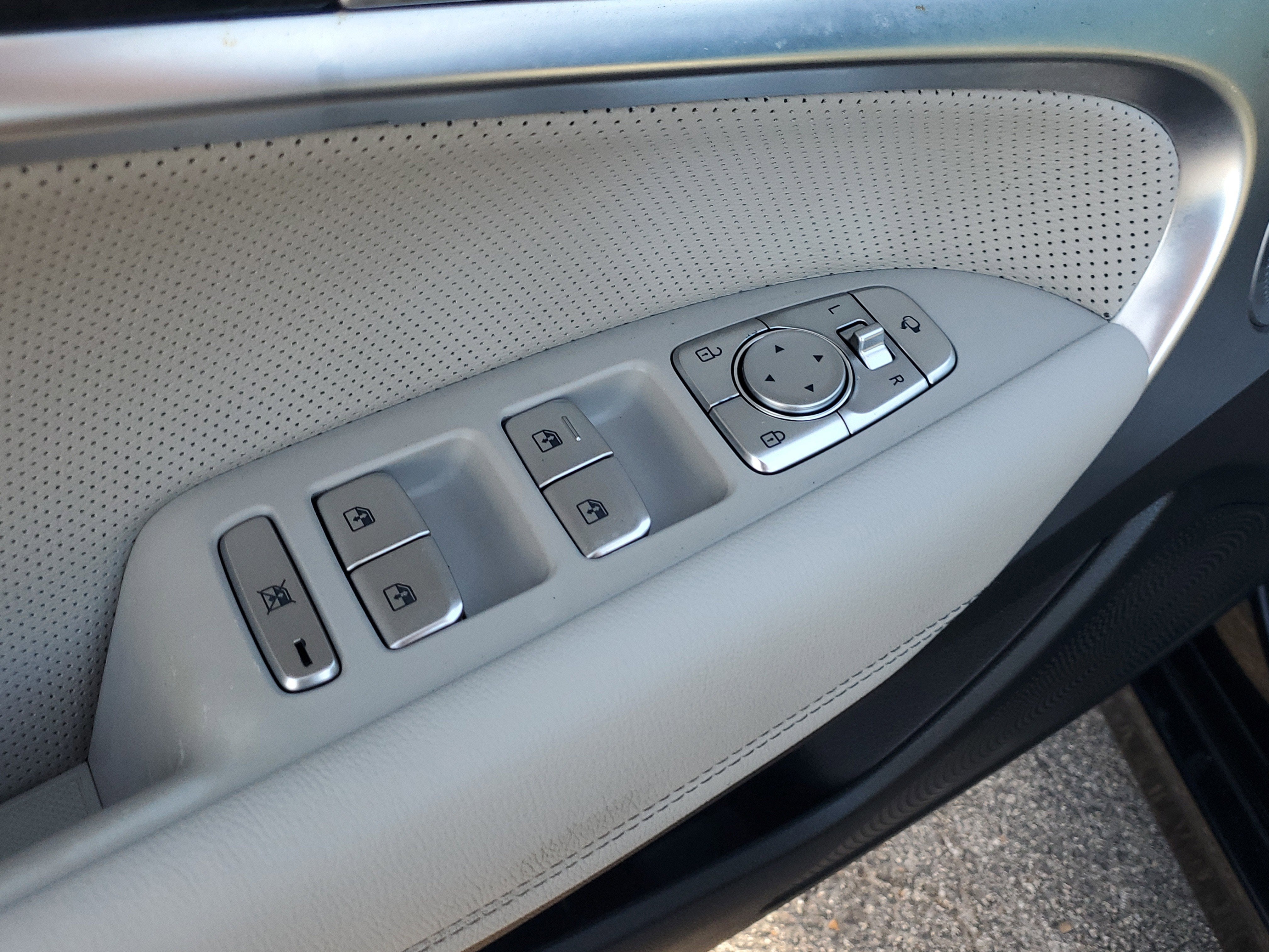 2022 Genesis G70 3.3T