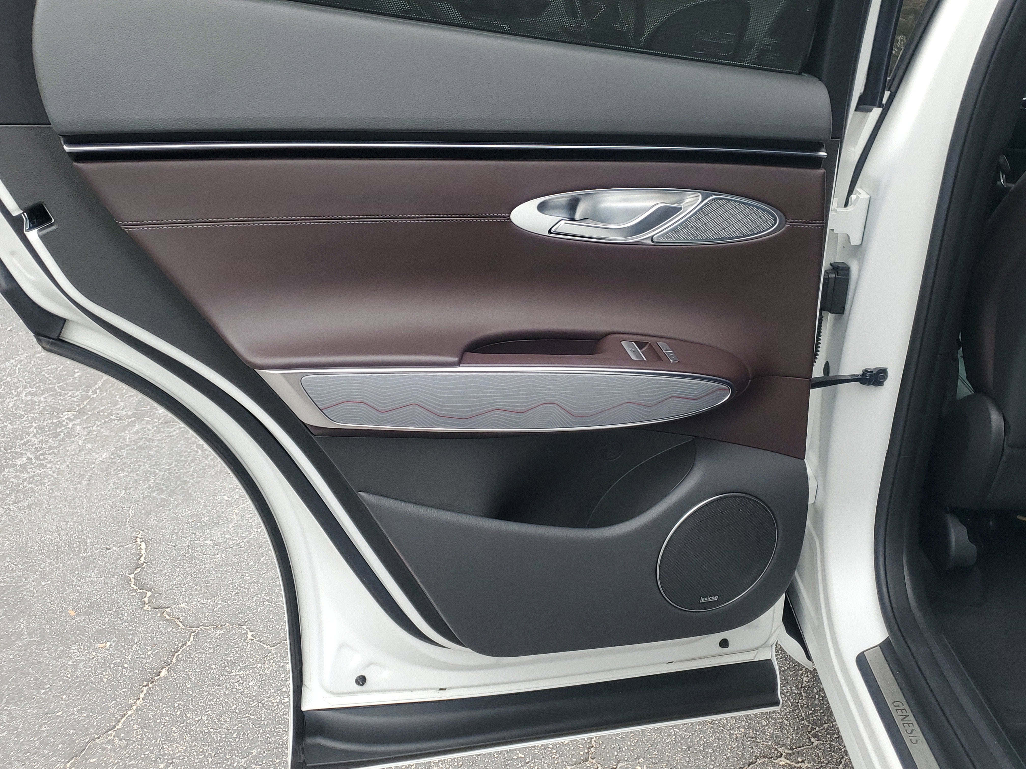 2023 Genesis GV70 2.5T