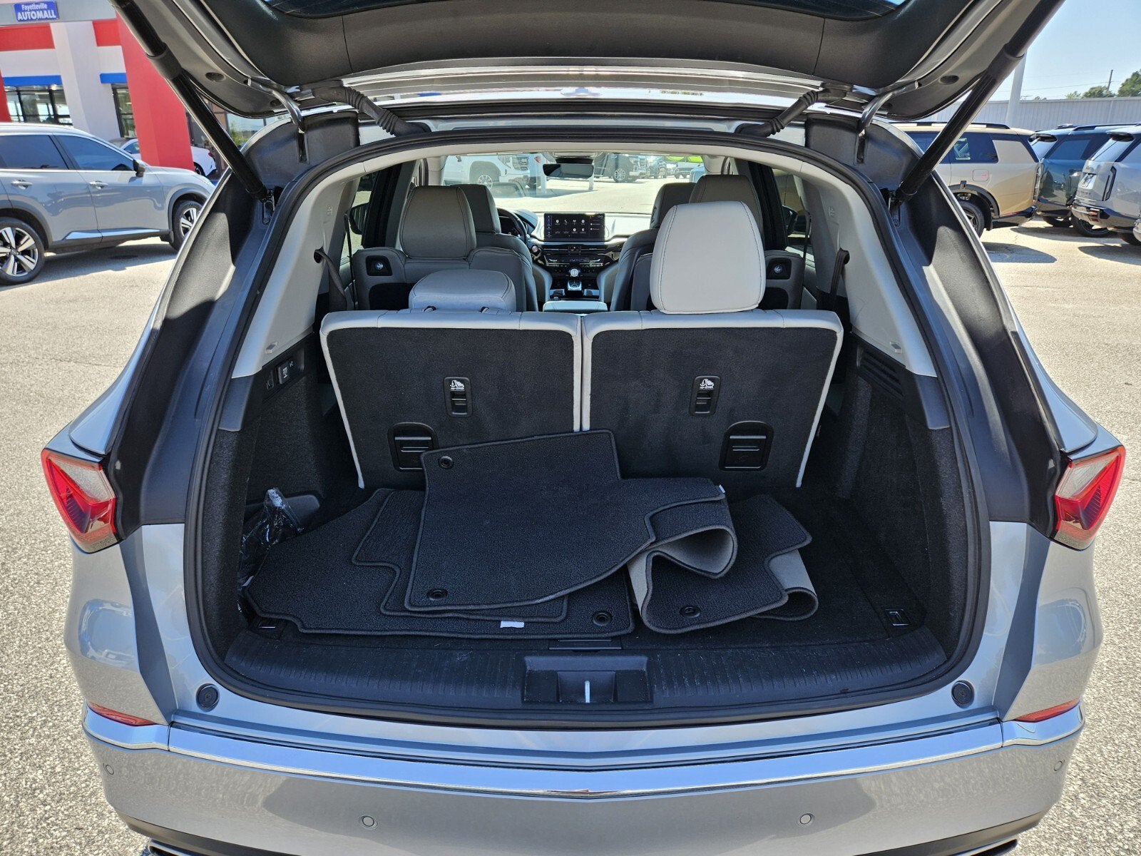 2025 Acura MDX w/Technology Package
