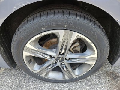 2022 Kia K5 EX