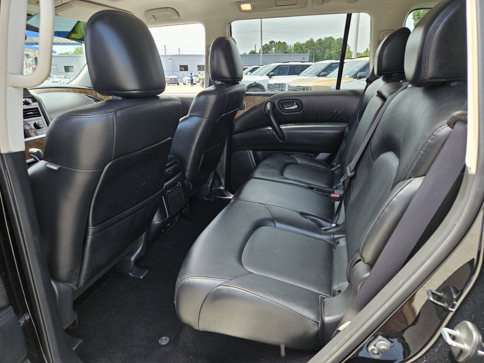 2022 Nissan Armada SL