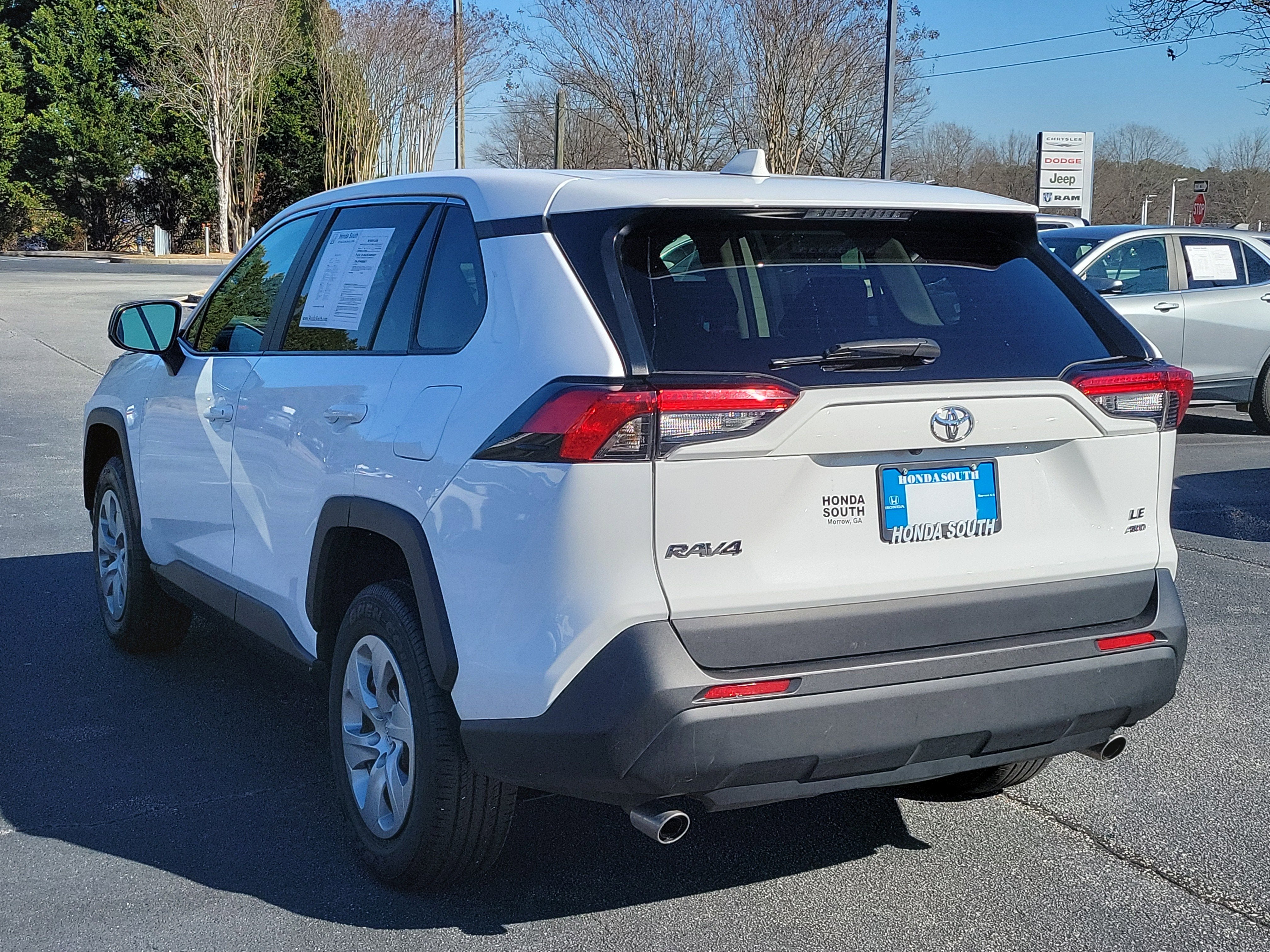 2024 Toyota RAV4 LE