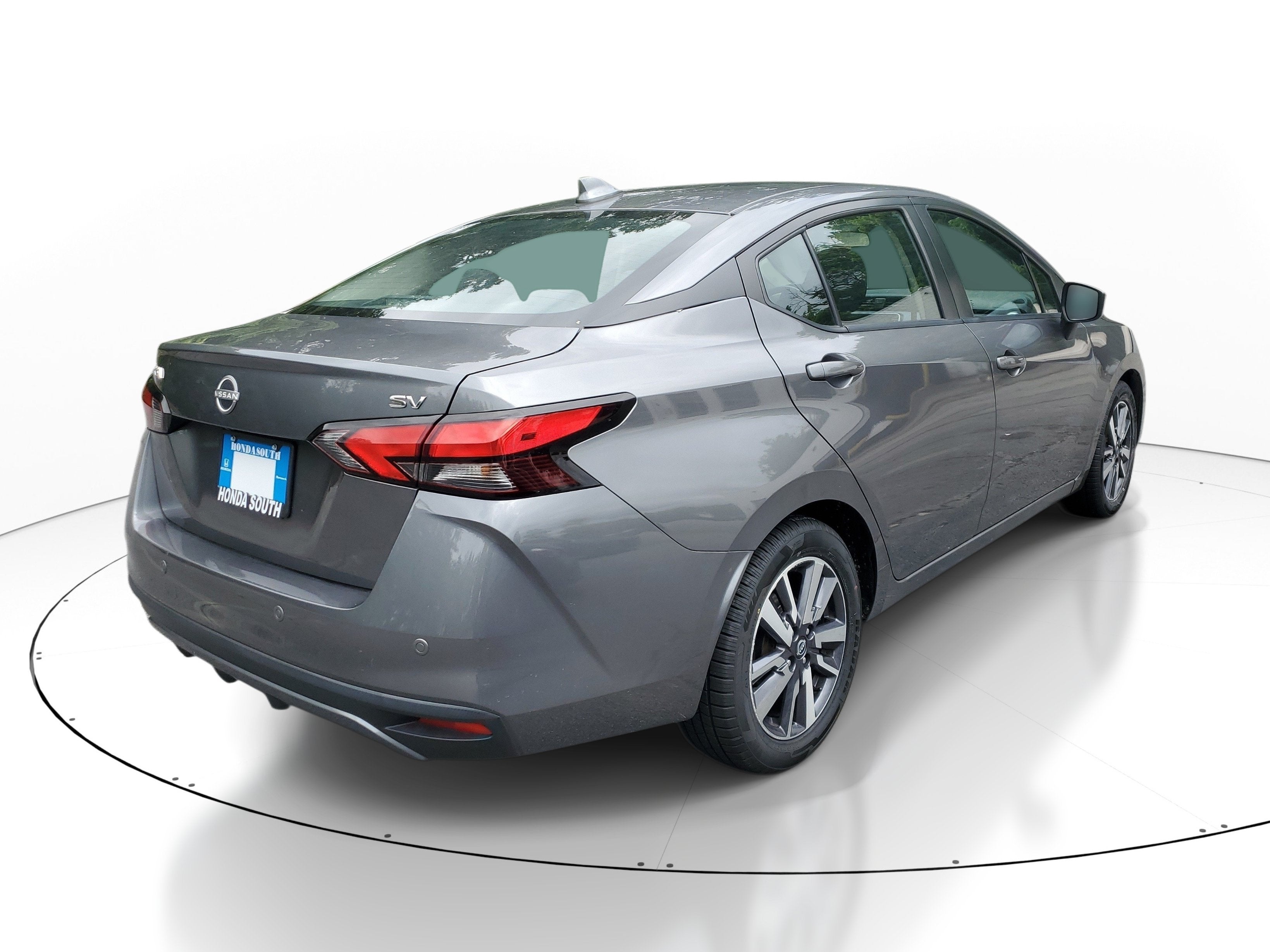 2023 Nissan Versa SV