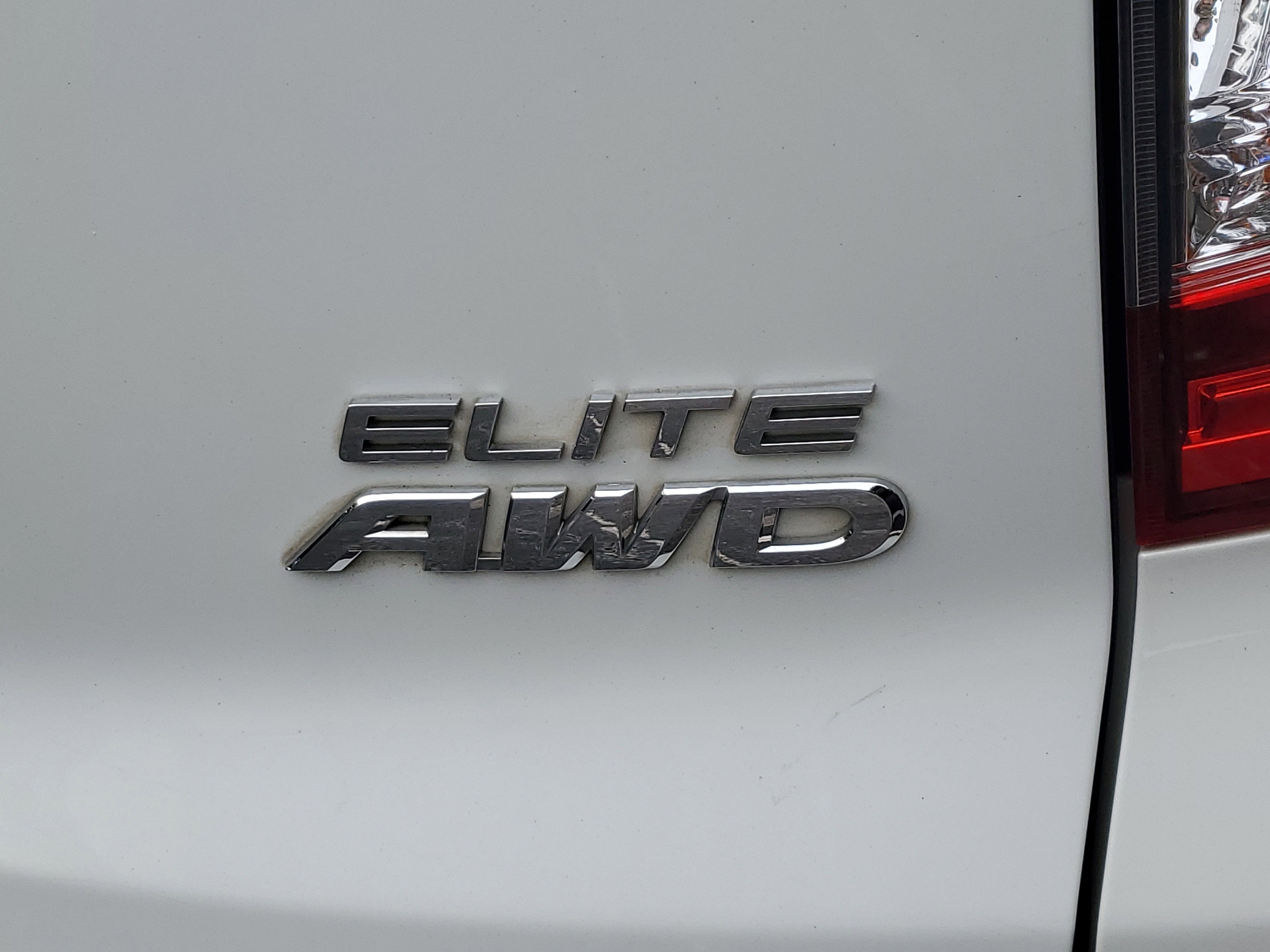 2020 Honda Passport Elite