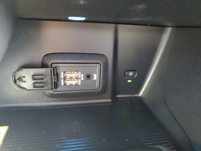 2022 Toyota Venza Base