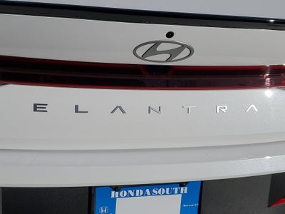 2025 Hyundai Elantra SEL Sport